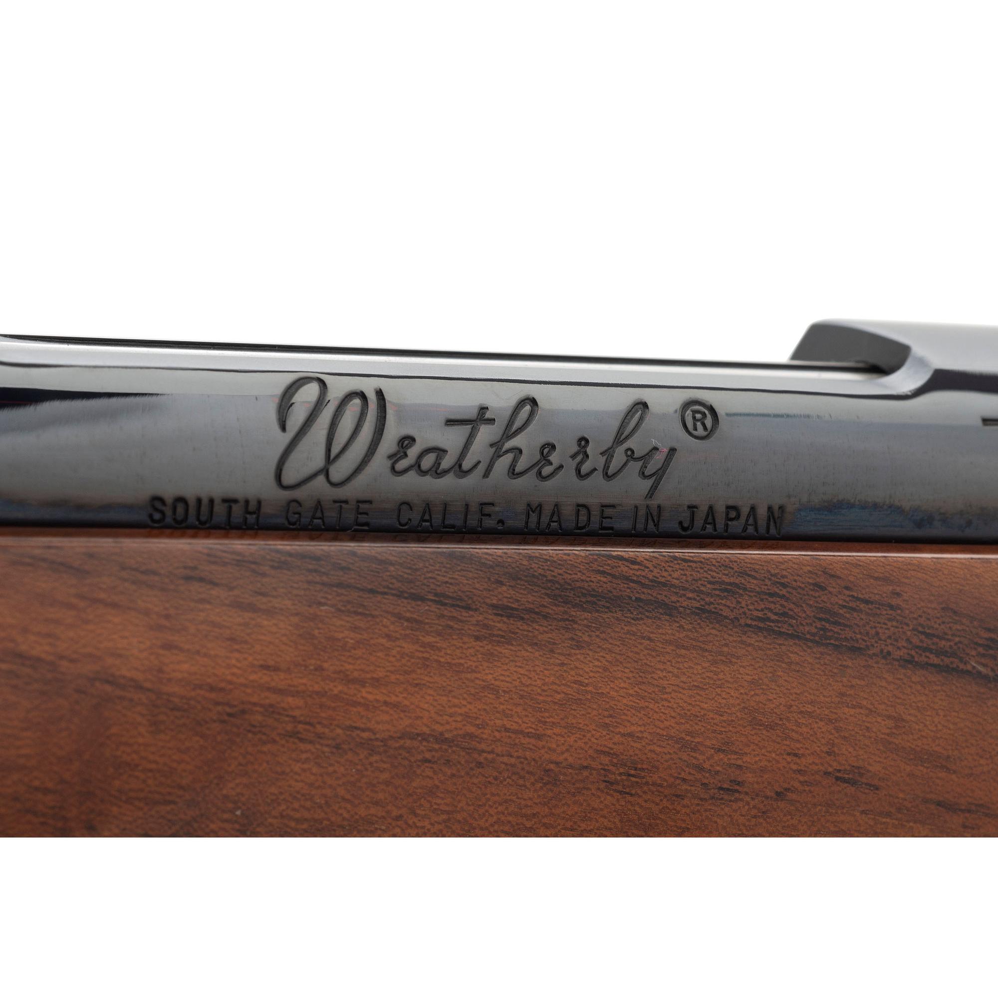 * Weatherby Mark V Deluxe Rifle