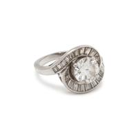 DIAMOND RING
