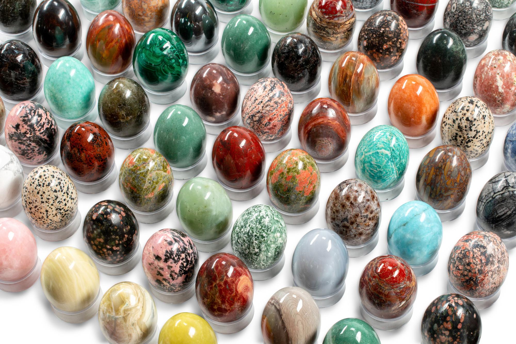 A Collection of Grand Tour Style Hardstone and Semi-Precious Stone Egg Ornaments