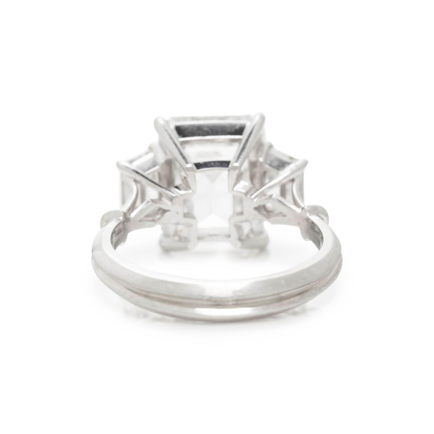 AN IMPORTANT DIAMOND RING