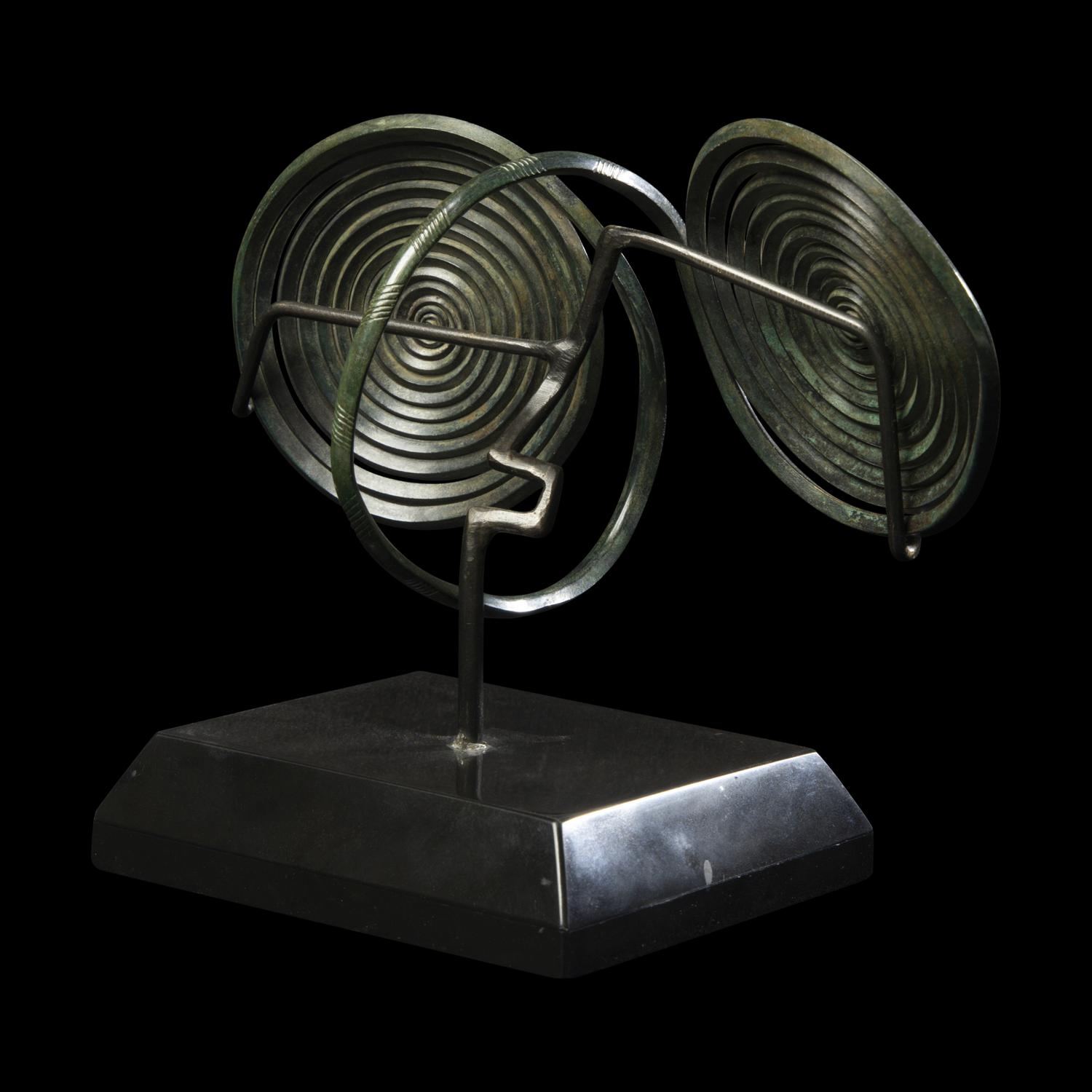 A European Bronze Age Armlet