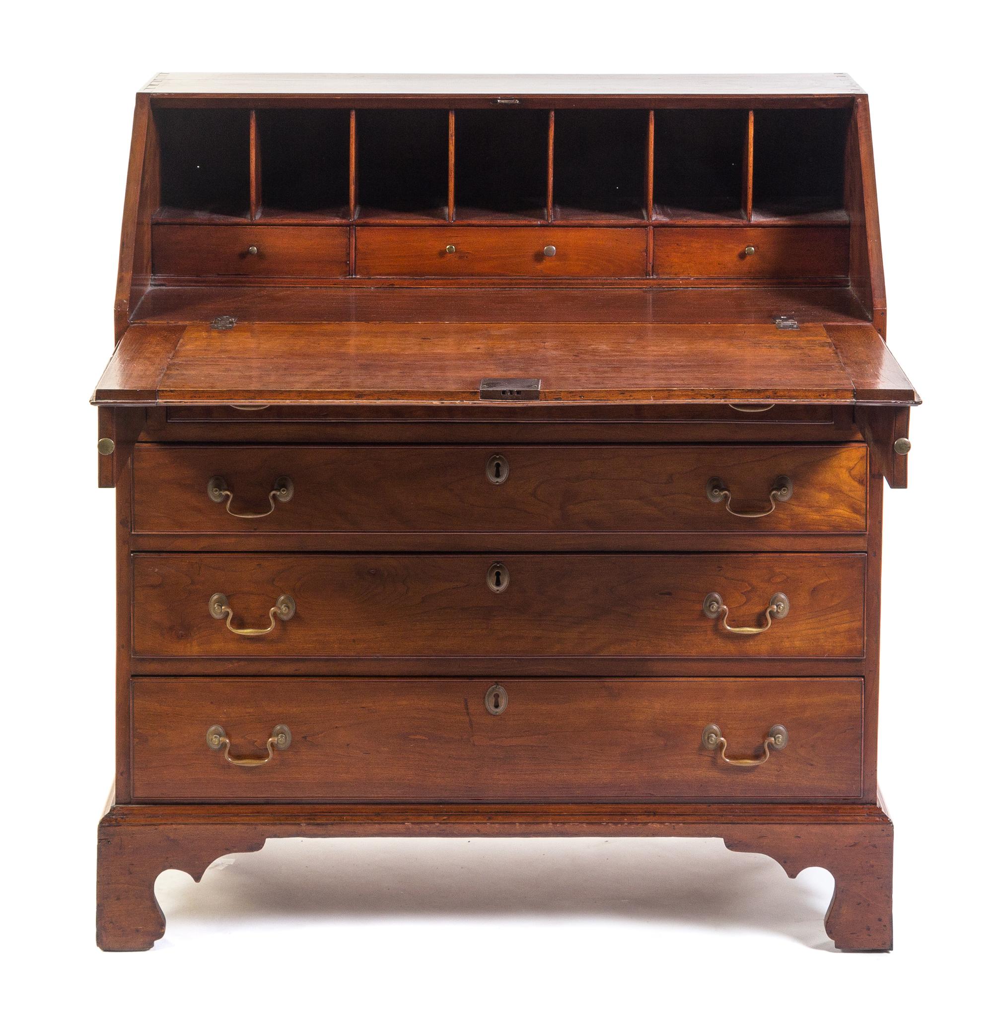 An American Maple Slant Front Desk Height 41 x width 38 1/4 x depth 20 inches. — 18TH/19TH CENTURY