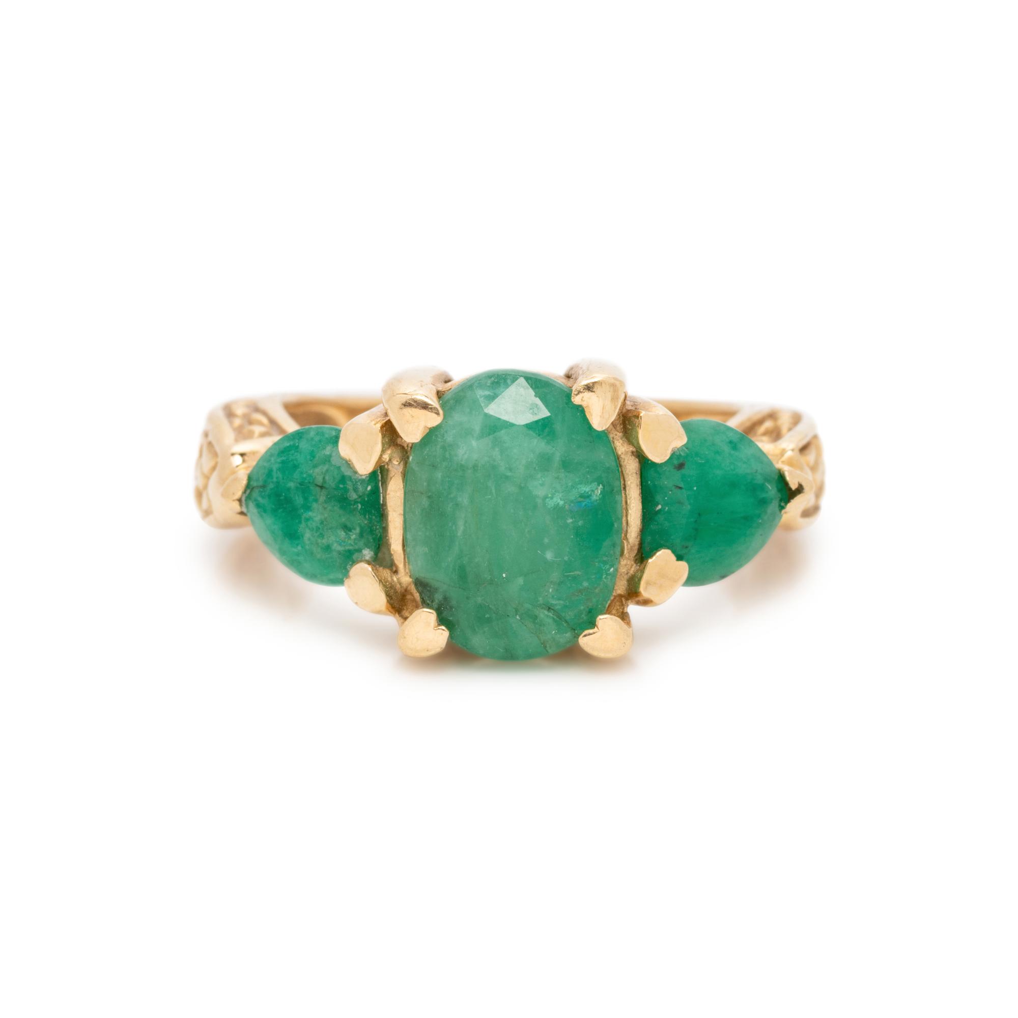 EMERALD RING