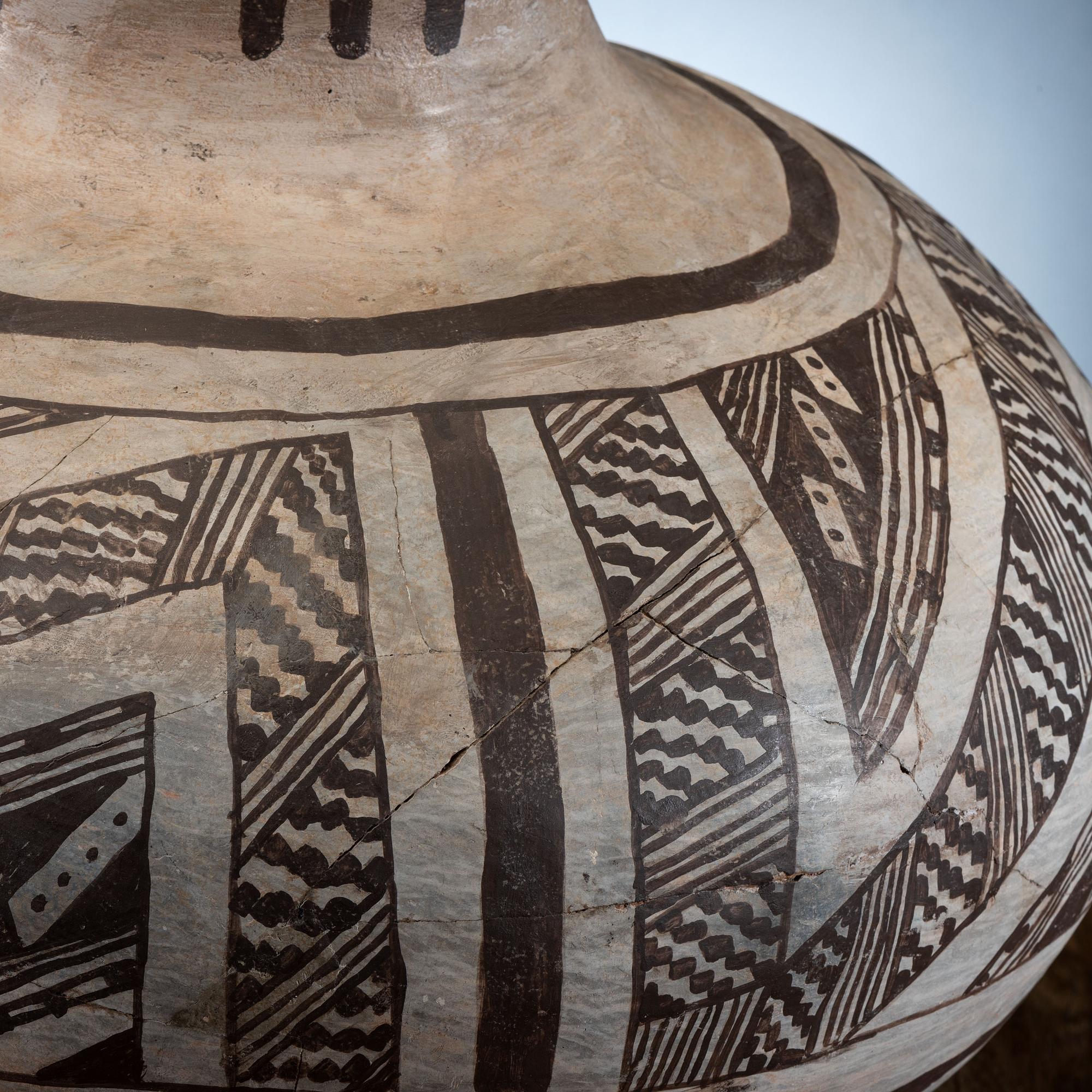 Anasazi Black-on-White Pottery Storage Jar