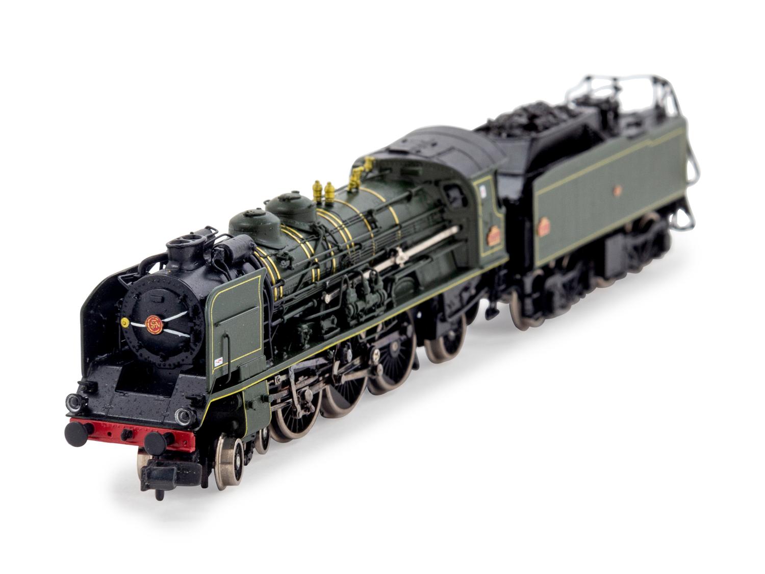 A Factory Boxed Fulgurex Polychrome N-Gauge S.N.C.F 4-6-2 Locomotive and Tender