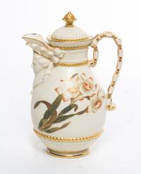 A Worcester Porcelain Ewer Height 7 3/4 inches (overall). — 19TH/20TH CENTURY