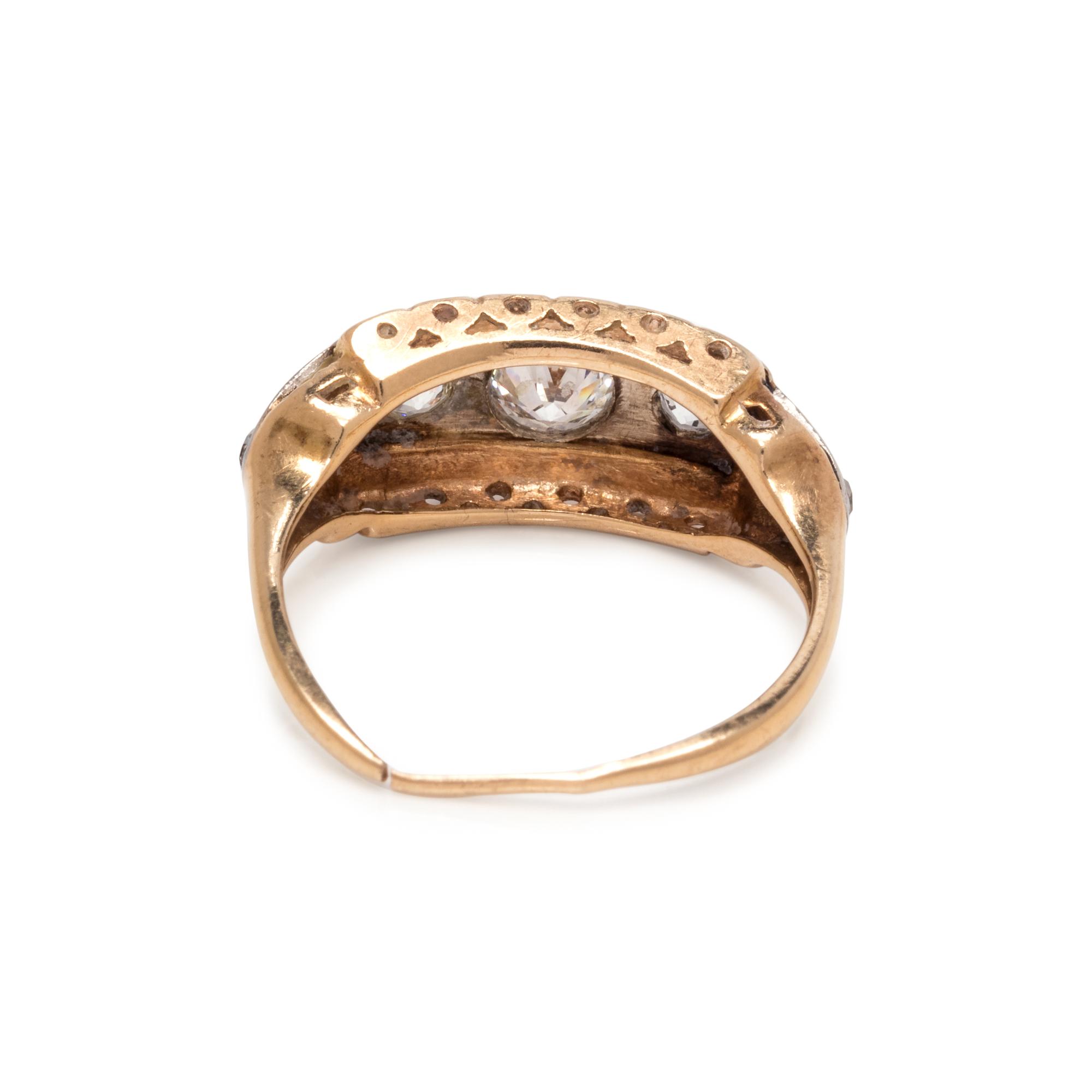 DIAMOND RING
