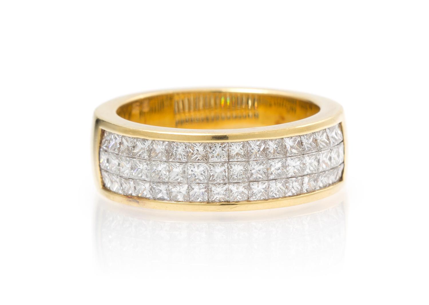 An 18 Karat Yellow Gold and Diamond Ring, 12.30 dwts.