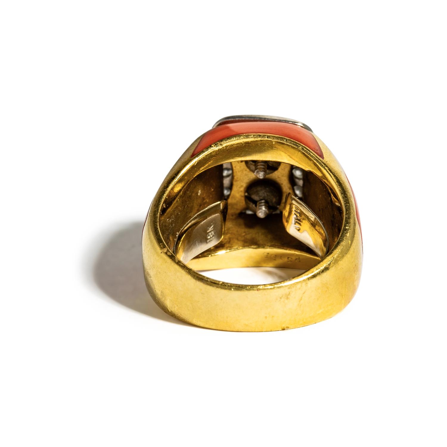 YELLOW GOLD, DIAMOND, AND CORAL RING
