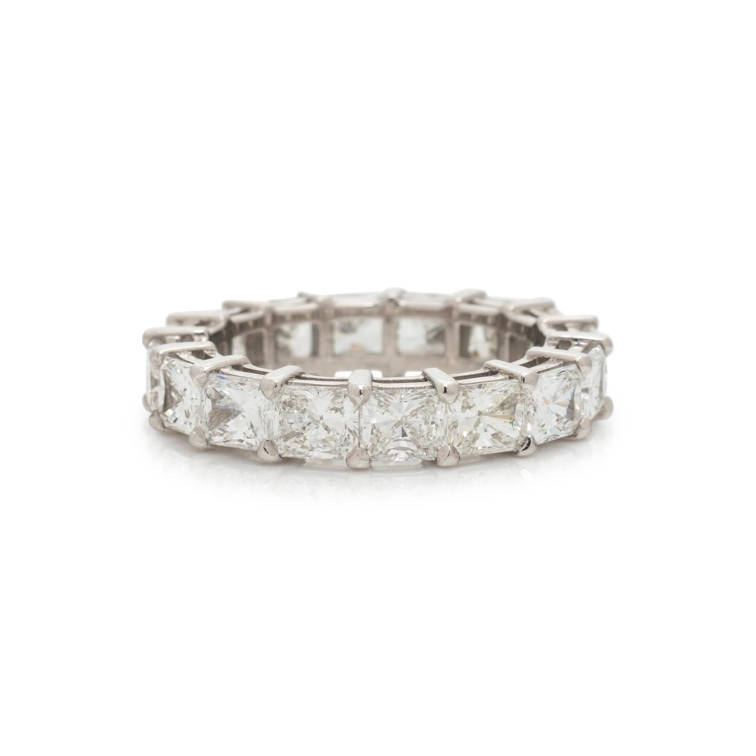 DIAMOND ETERNITY BAND