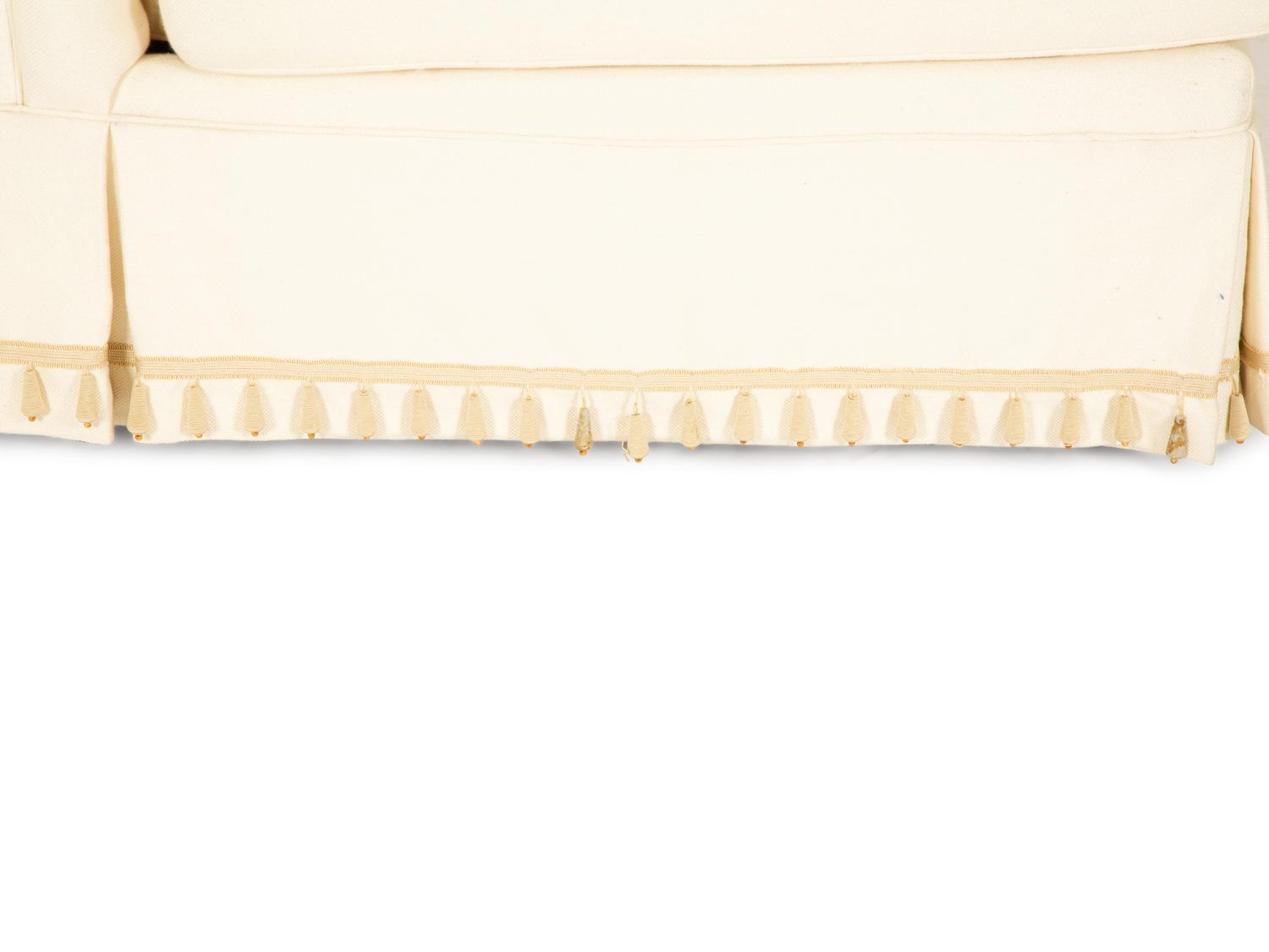 An Upholstered Chaise Longue