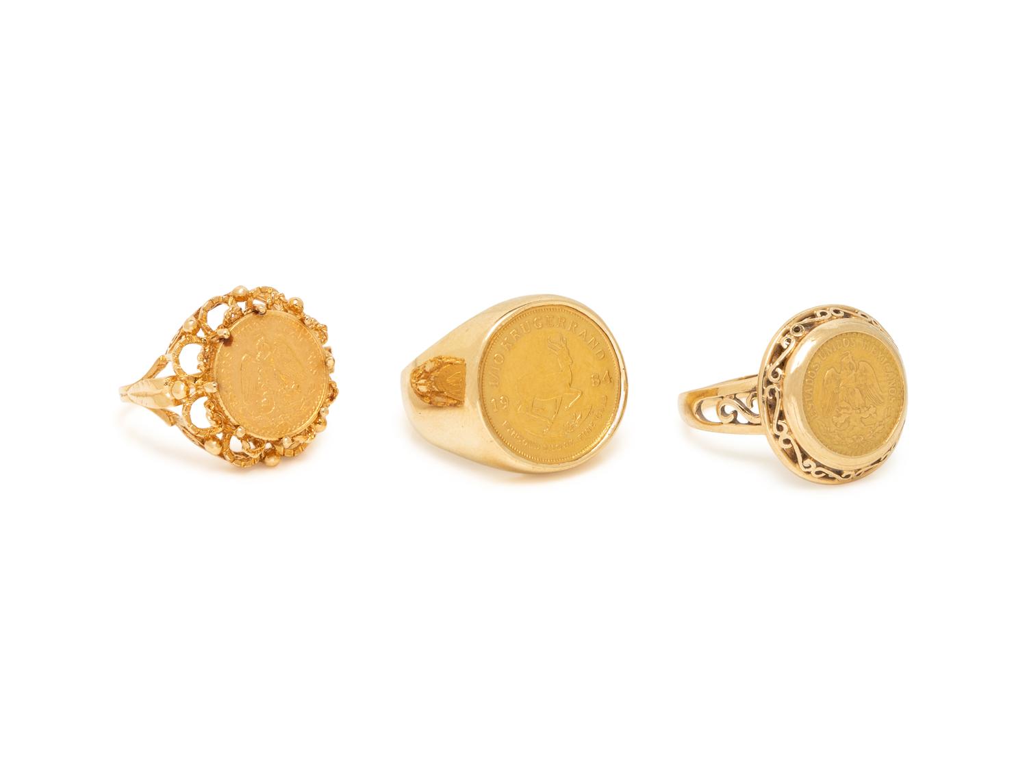 COLLECTION OF YELLOW GOLD AND COIN RINGS
