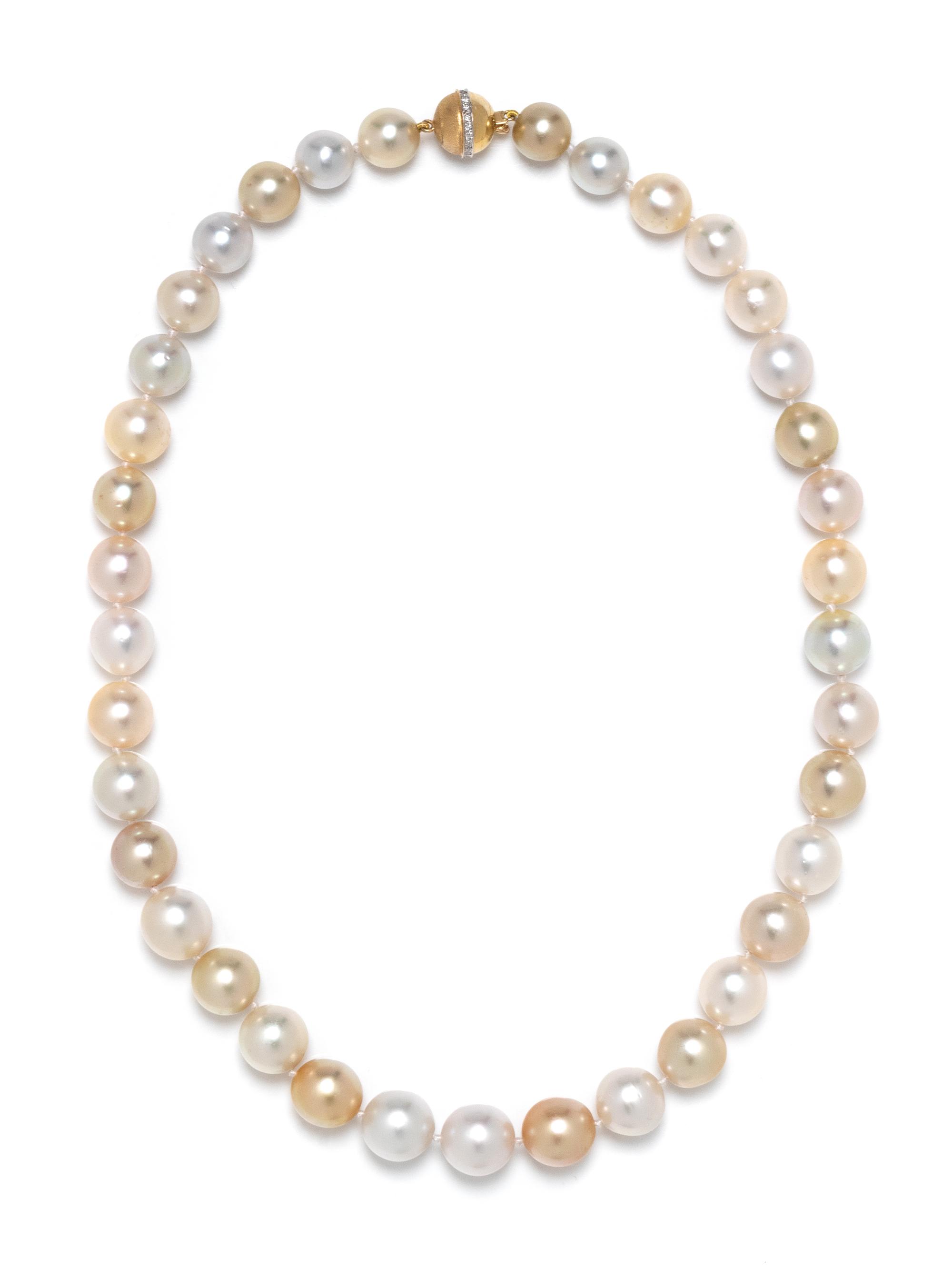 CULTURED PEARL AND DIAMOND NECKLACE