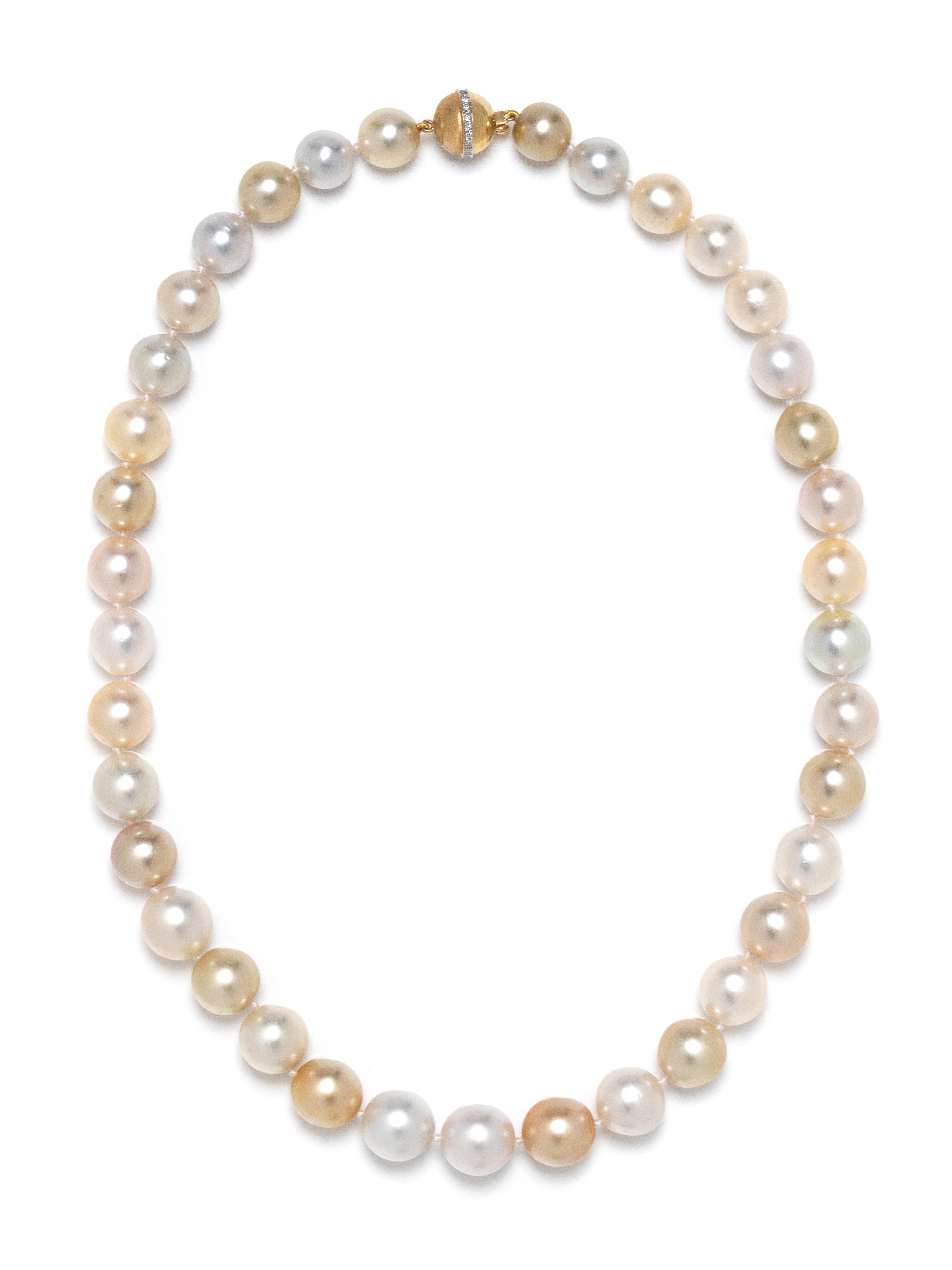 CULTURED PEARL AND DIAMOND NECKLACE