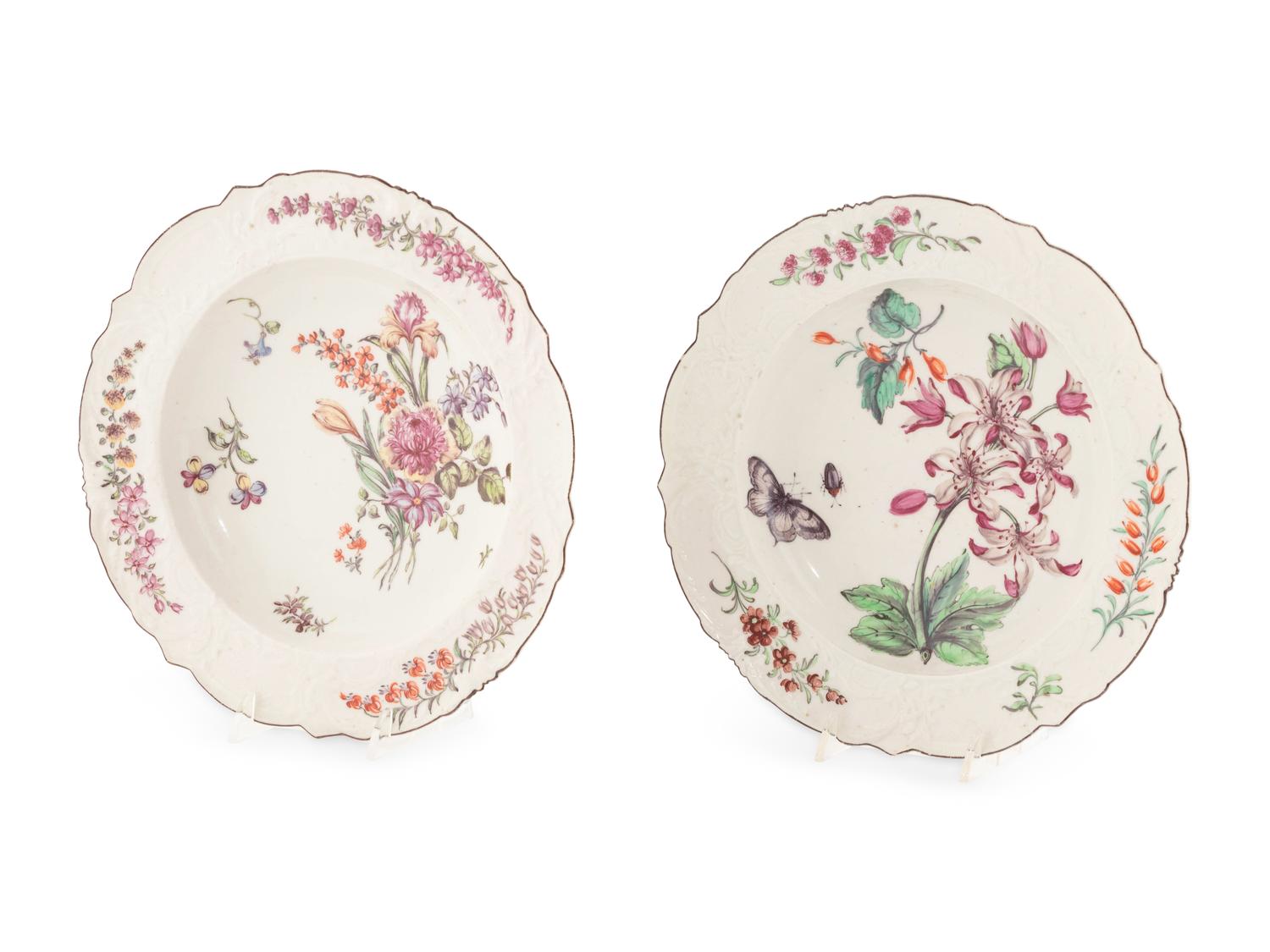 A Pair of Chelsea Porcelain Dishes