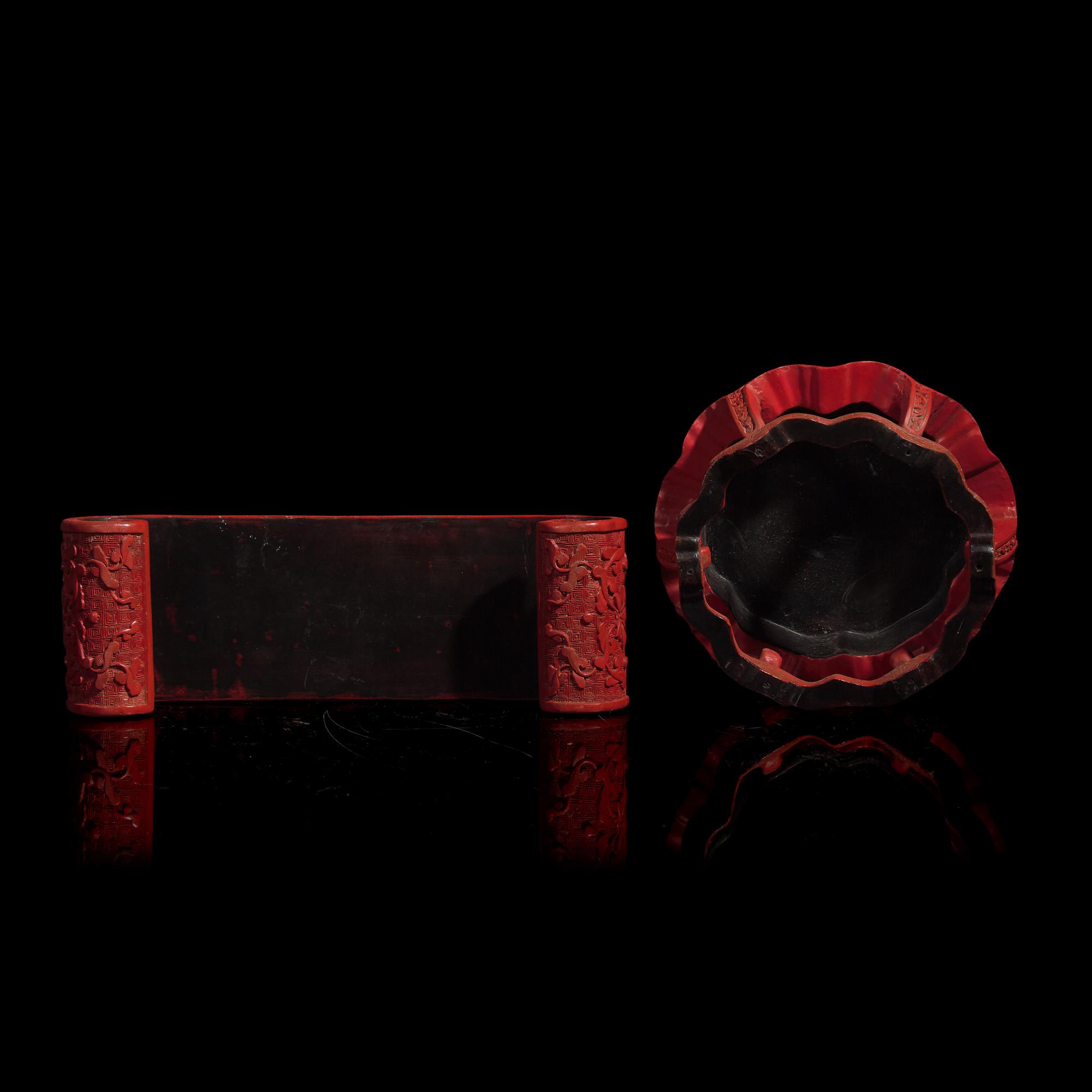 Two Chinese Lacquer Stands, 19th-20th Century 晚清民國 剔紅座子兩件