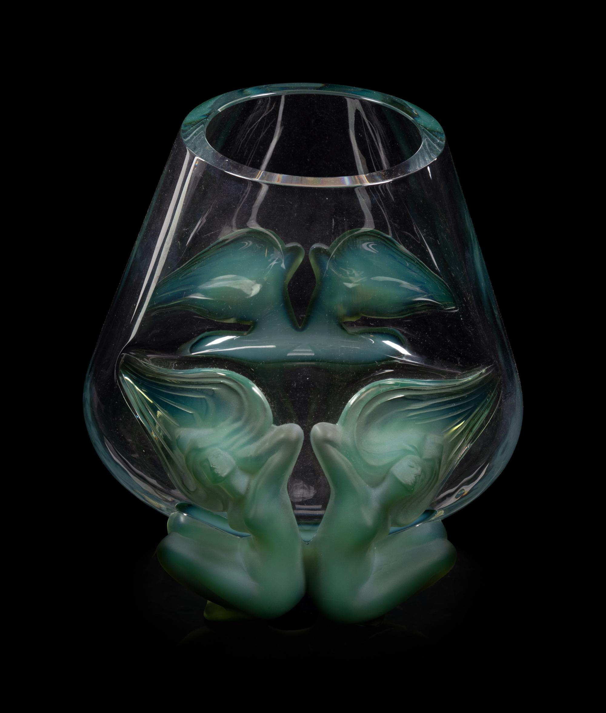 A Lalique Antinea Vase