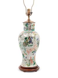 A Chinese Famille Verte Porcelain Vase