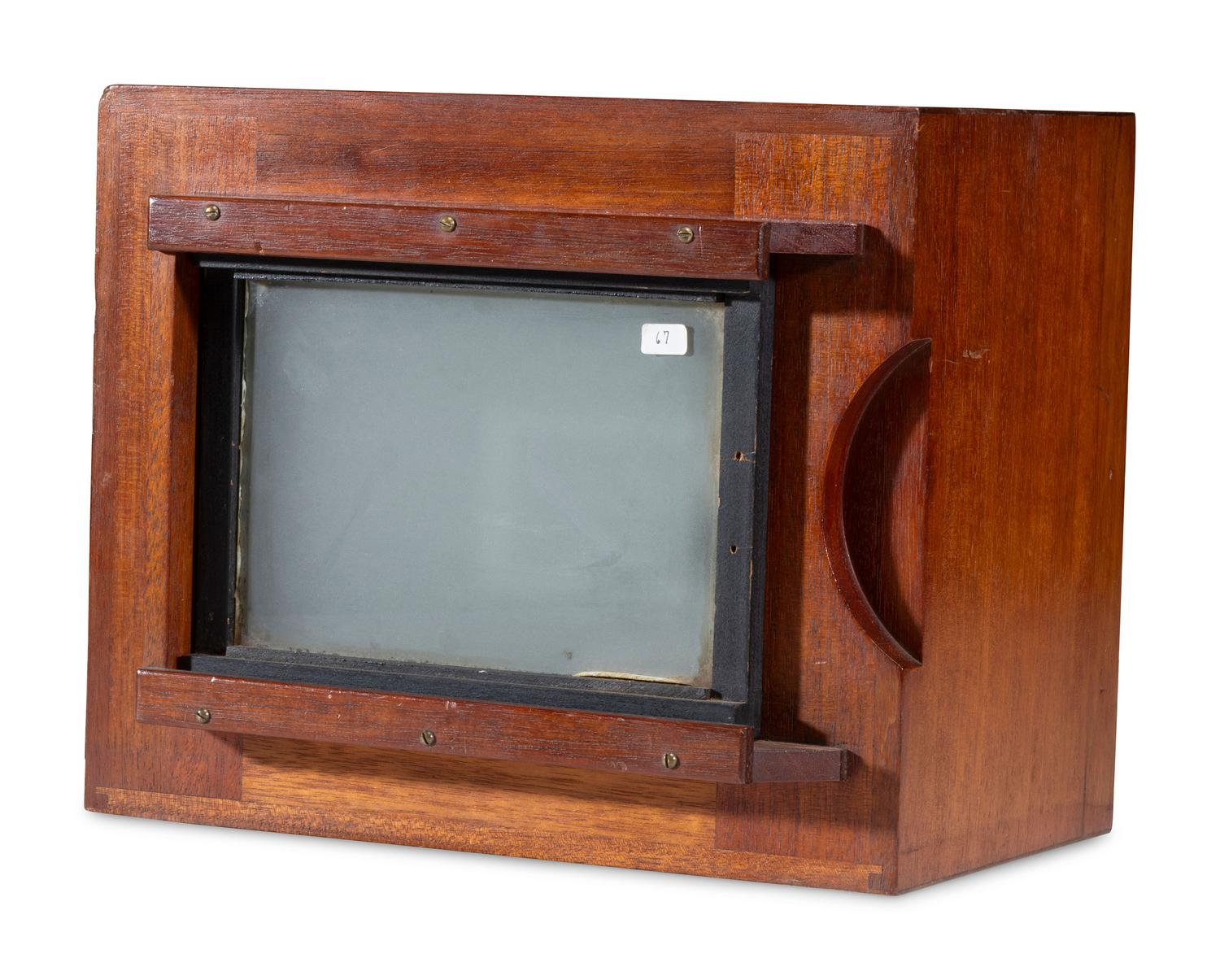 [EARLY PHOTOGRAPHY]. Simon Wing & Co. "Ajax" camera. 1901.