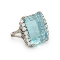 AQUAMARINE AND DIAMOND RING