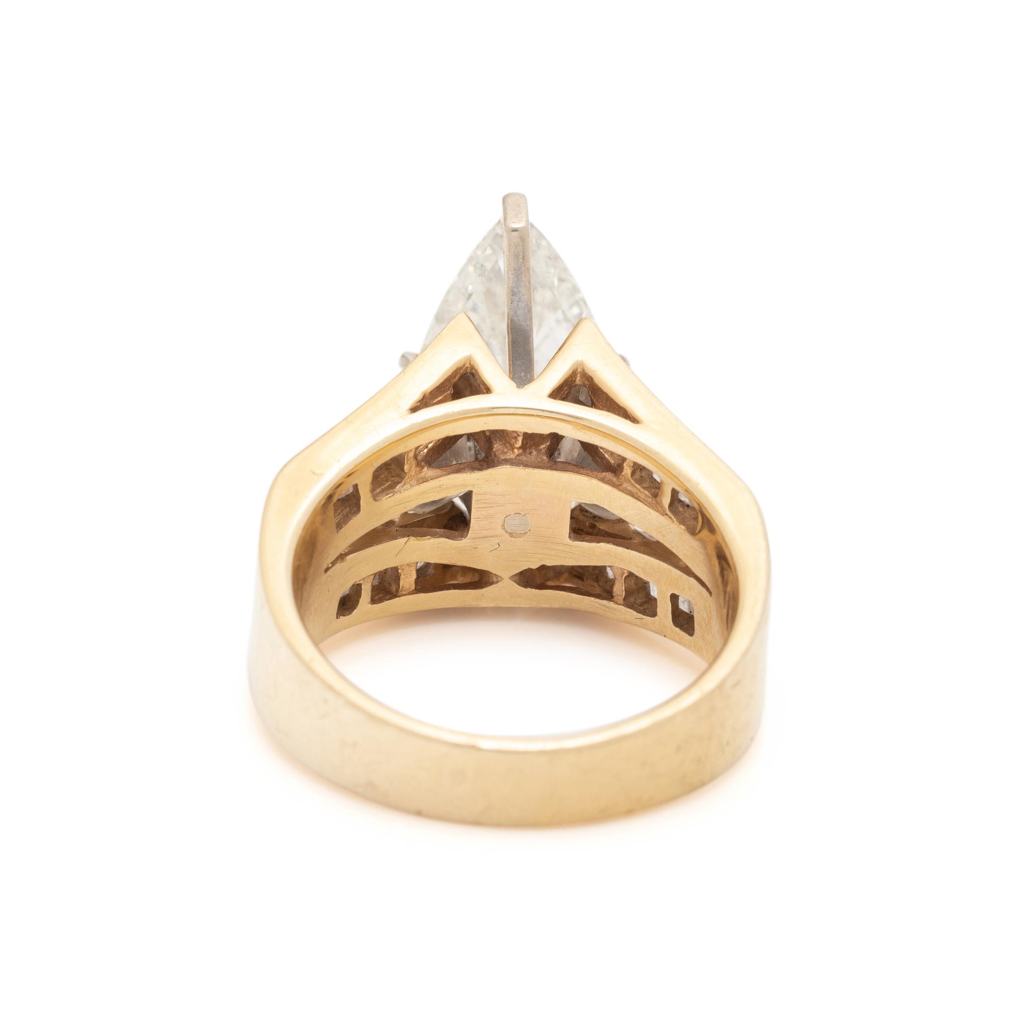 DIAMOND RING