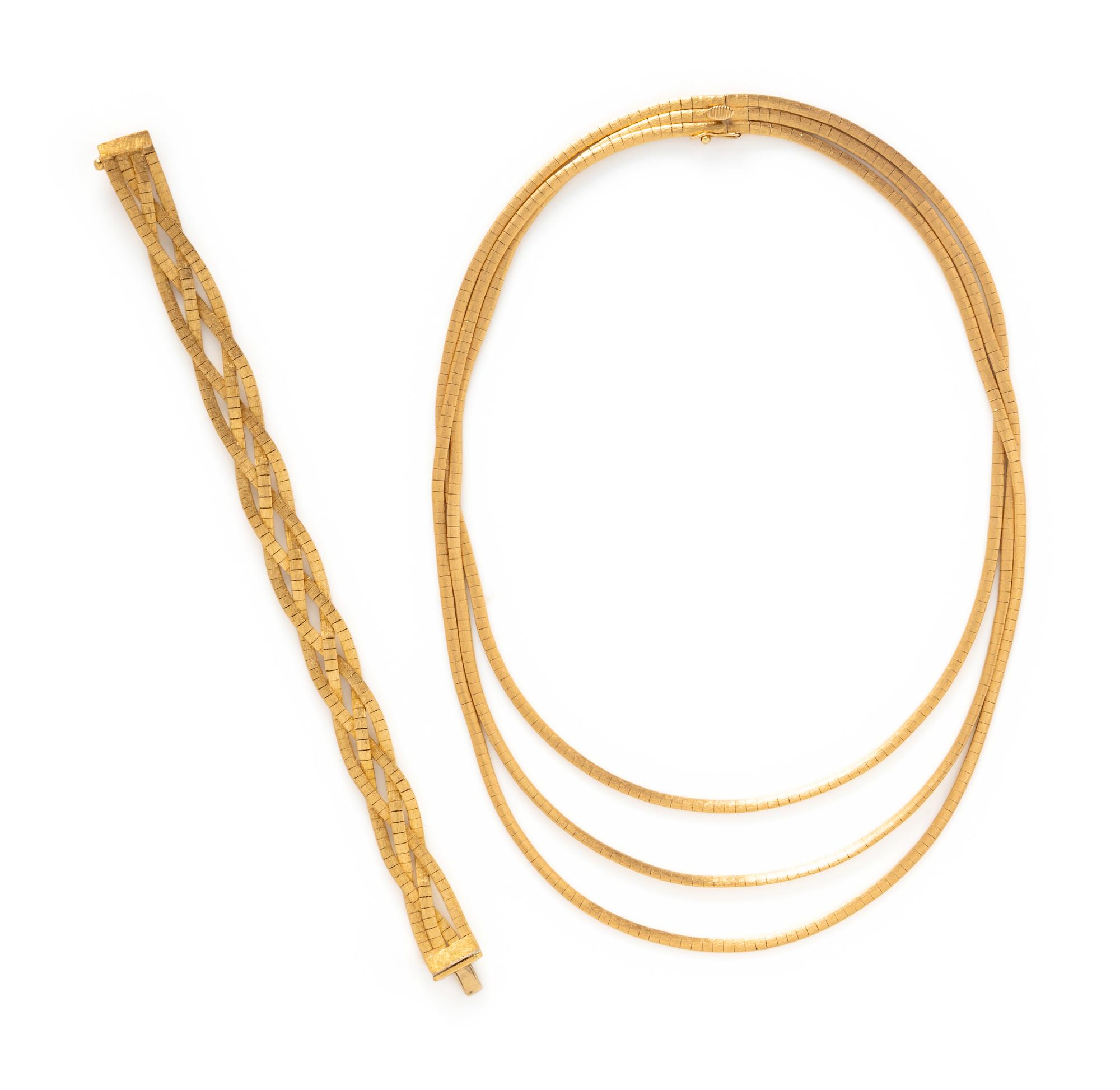 COLLECTION OF YELLOW GOLD JEWELRY