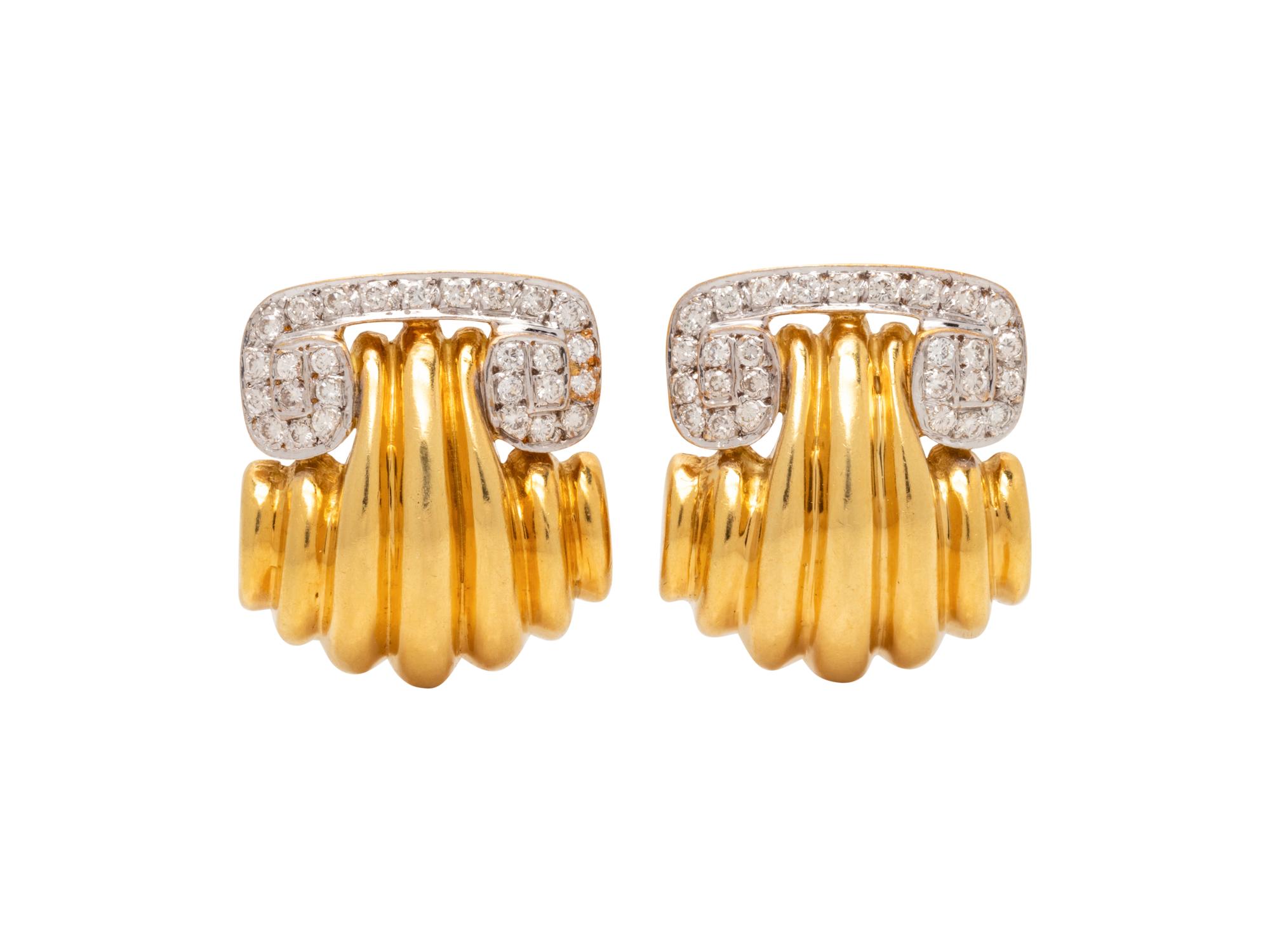 YELLOW GOLD AND DIAMOND EARCLIPS