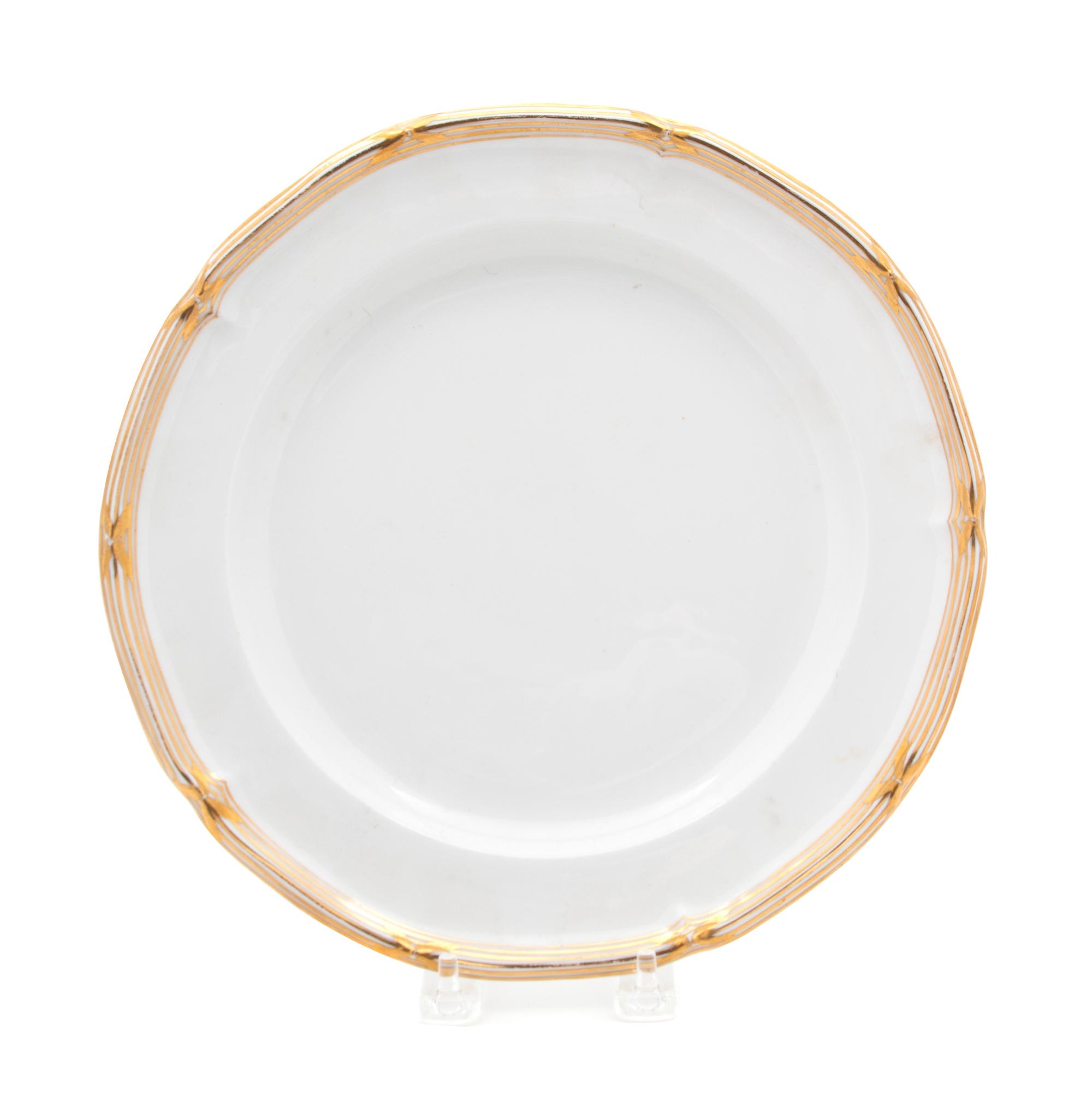 A Set of Sixteen English Gilt Decorated Porcelain Plates