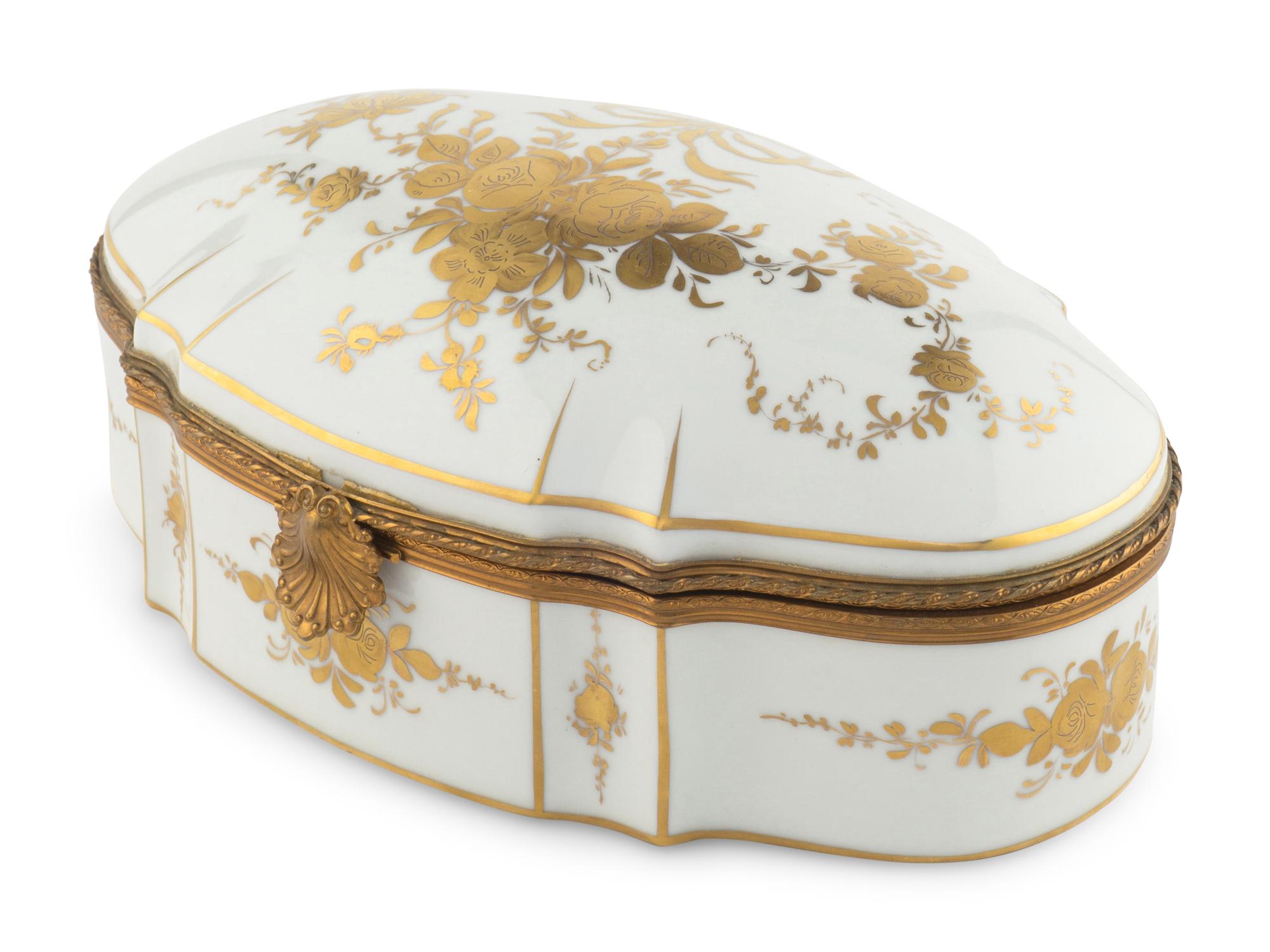 A Sèvres Gilt-Decorated White Porcelain Box