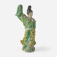 A large Chinese famille verte-decorated porcelain figure of a dancing meiren 素三彩大瓷塑美人 Late 19th to early 20th century ???????????