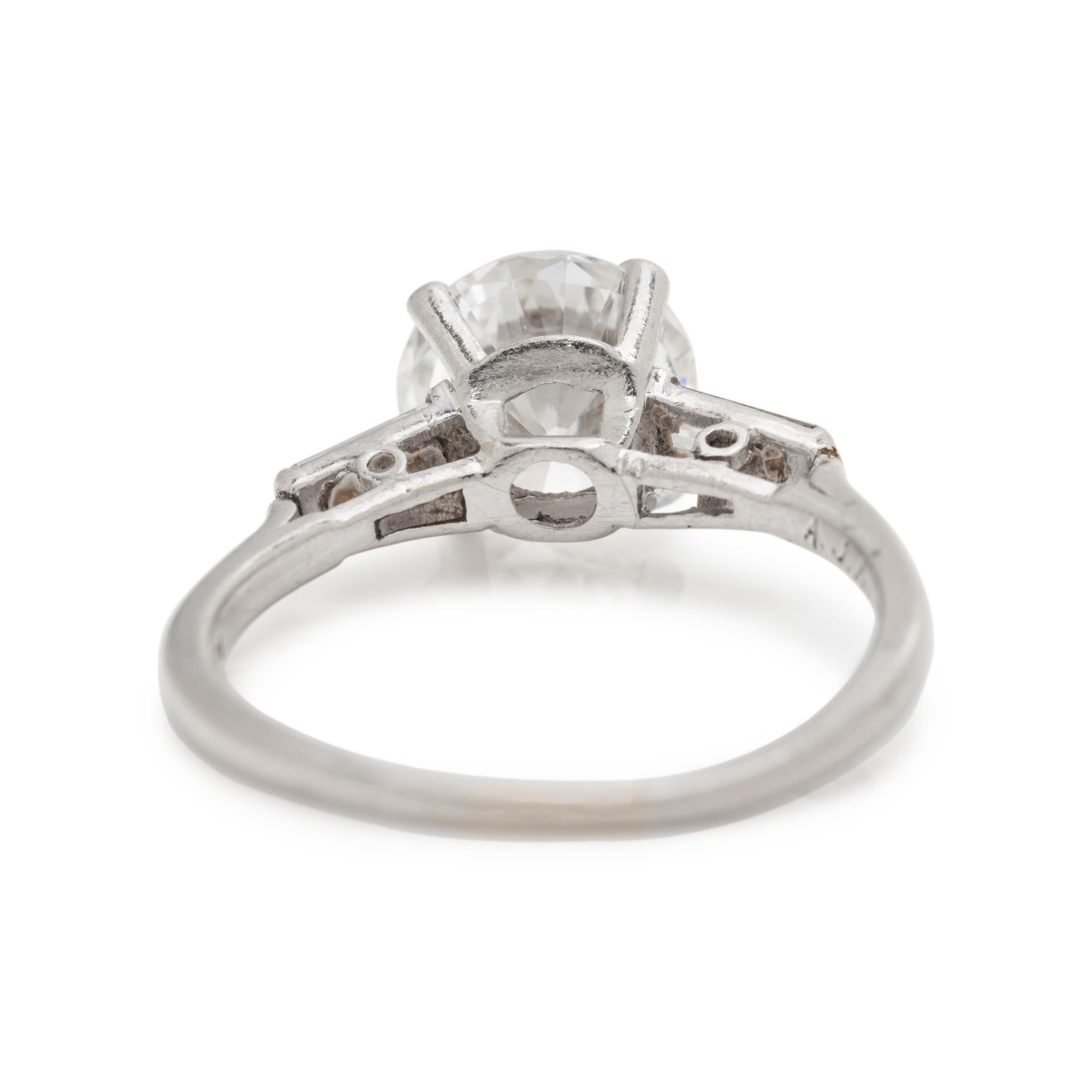 DIAMOND RING