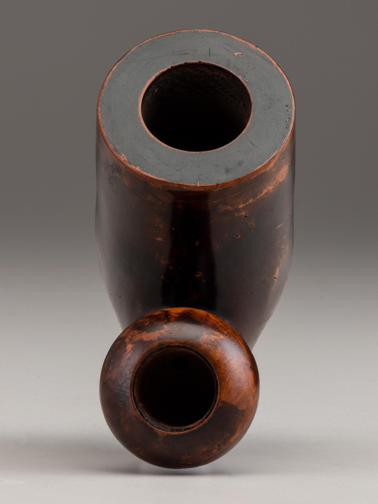 [CIVIL WAR]. Folk art carved pipe featuring the numerals "9" and "2," referencing the 9th Pennsylvania Cavalry / 92nd Volunteers.