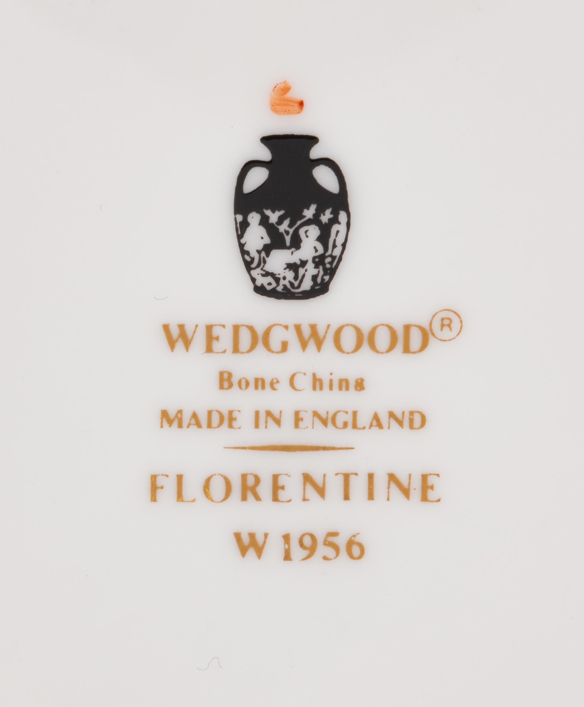 A Wedgwood Porcelain Dinner Service