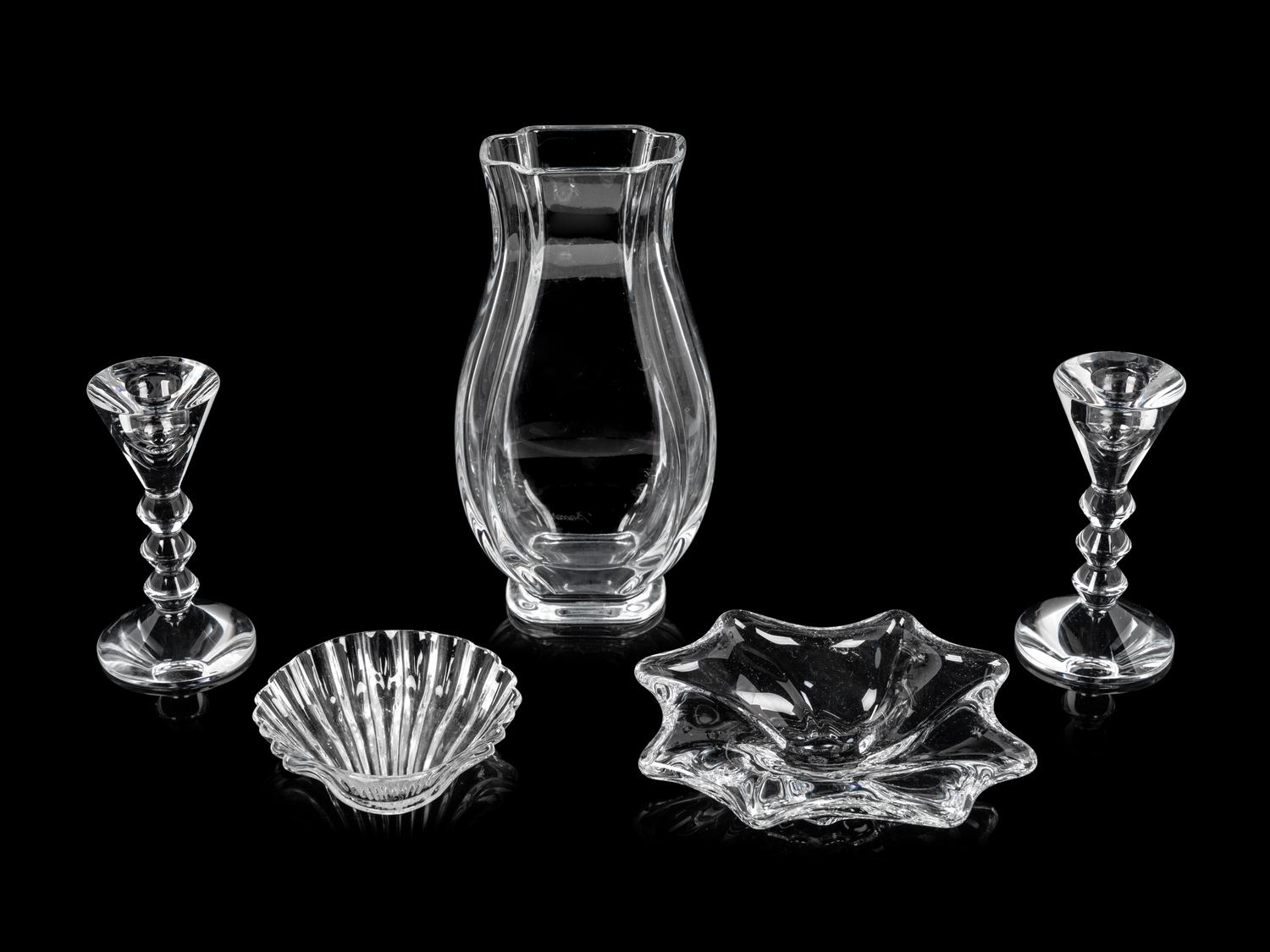 A Group of Baccarat Table Articles
