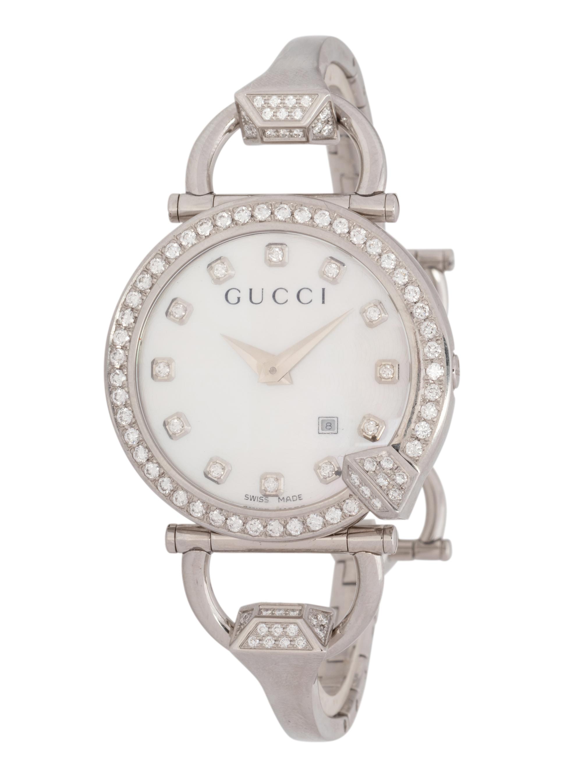Gucci Chiodo Mother-of-Pearl Stainless Steel Wrist Watch