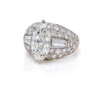 A White Gold and Diamond Ring, 5.40 dwts.