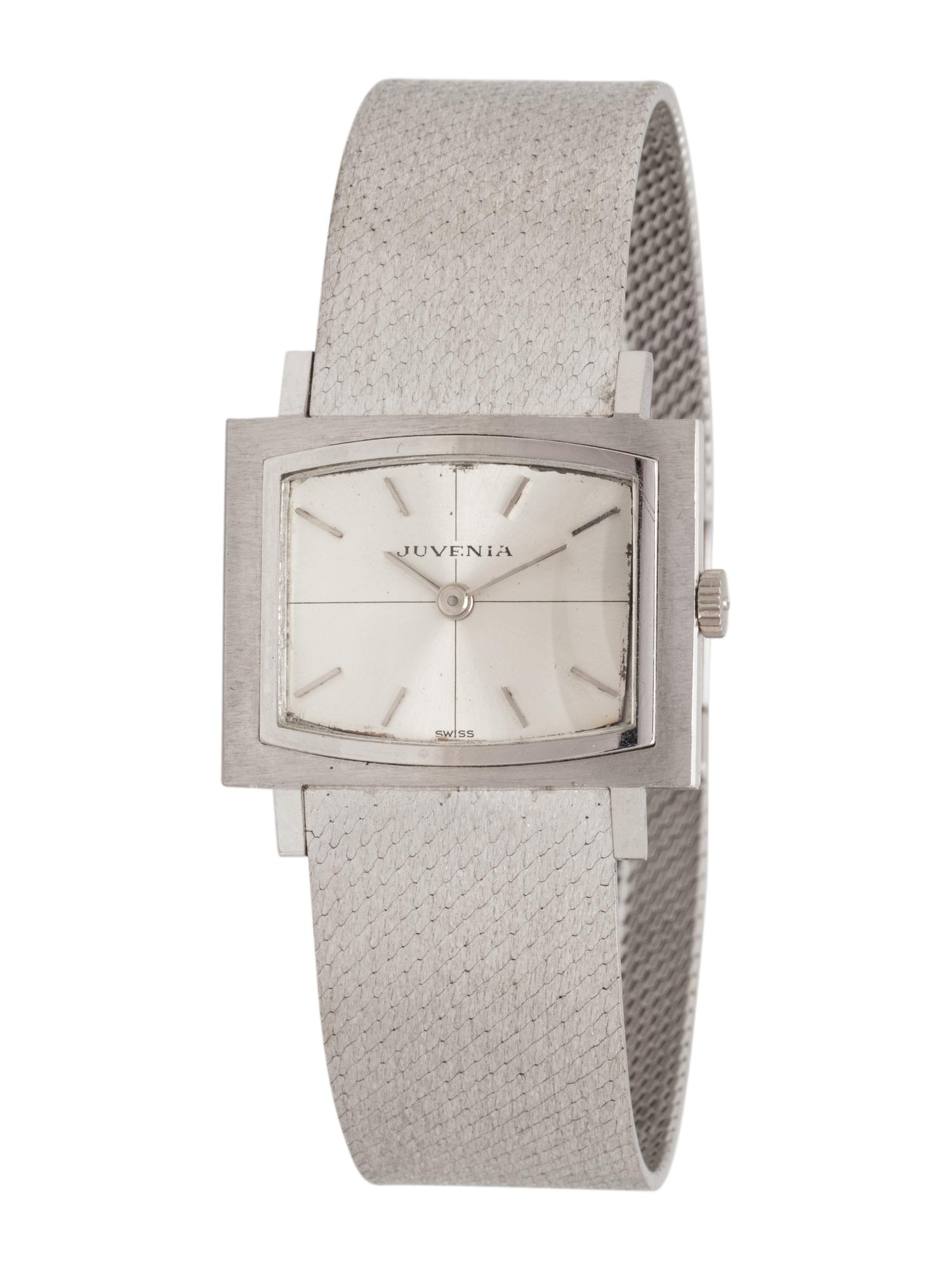 JUVENIA, 18K WHITE GOLD WRISTWATCH