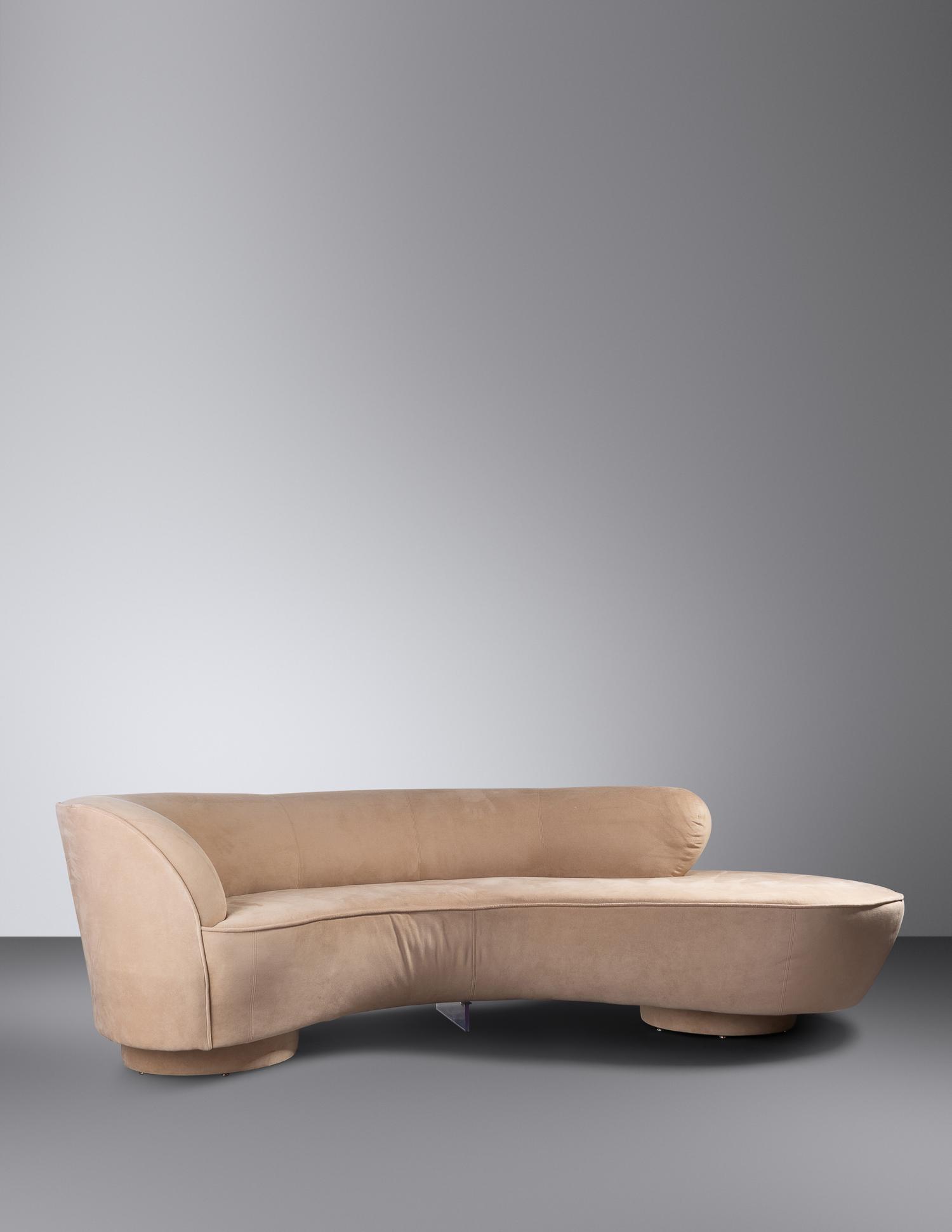 Sofa Directional, USA