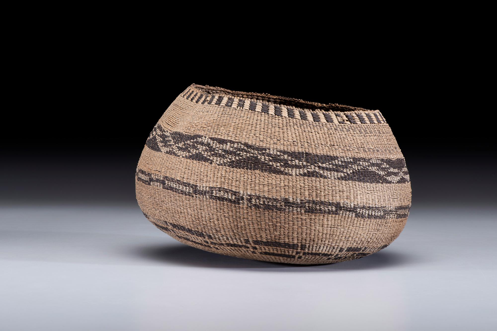 Pomo Storage Basket