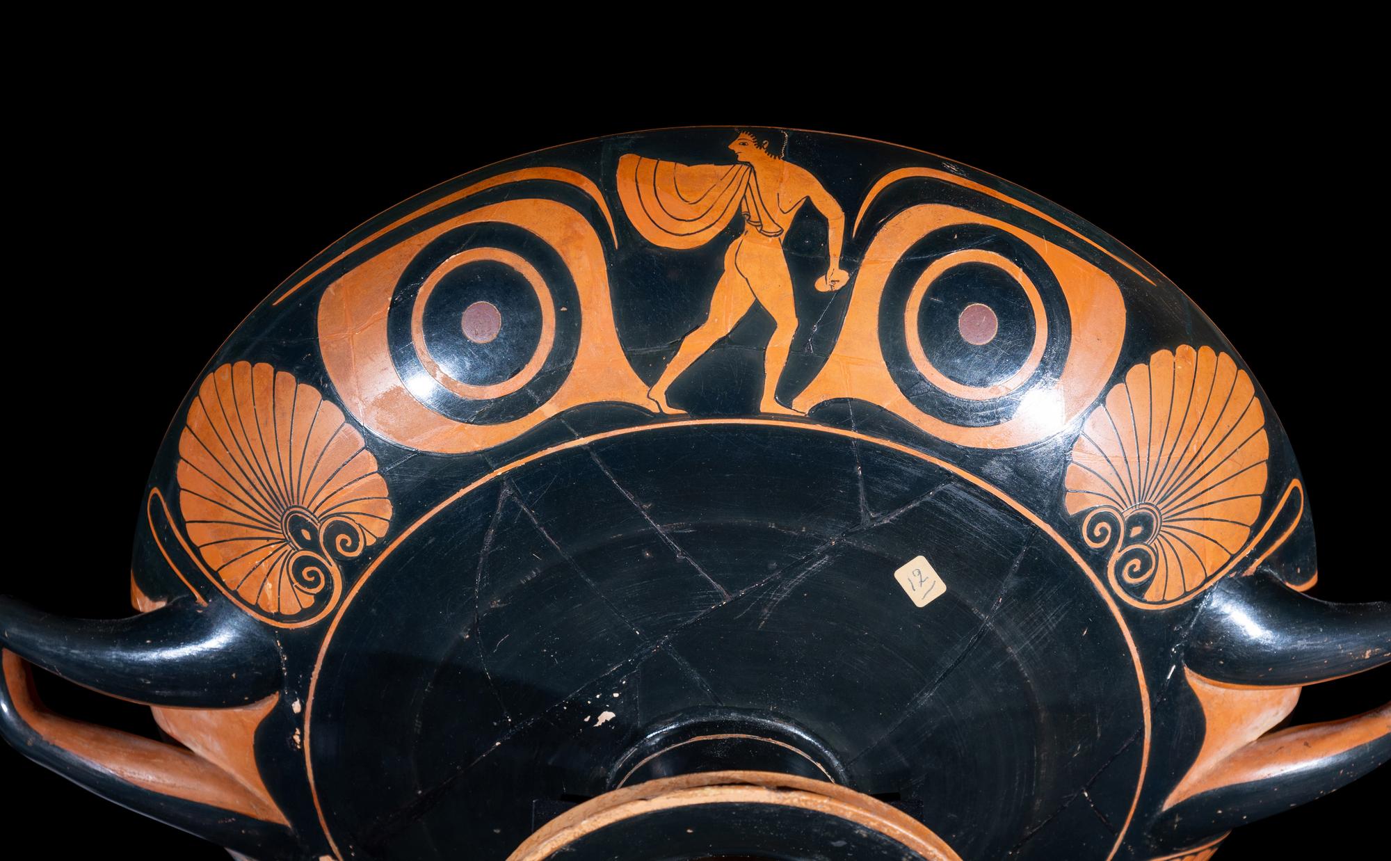 An Attic Bilingual Eye-Cup