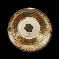 A well-decorated Satsuma-type globular small cabinet vase, signed Ryokuzan 绿山款萨摩烧小罐 Meiji period ??