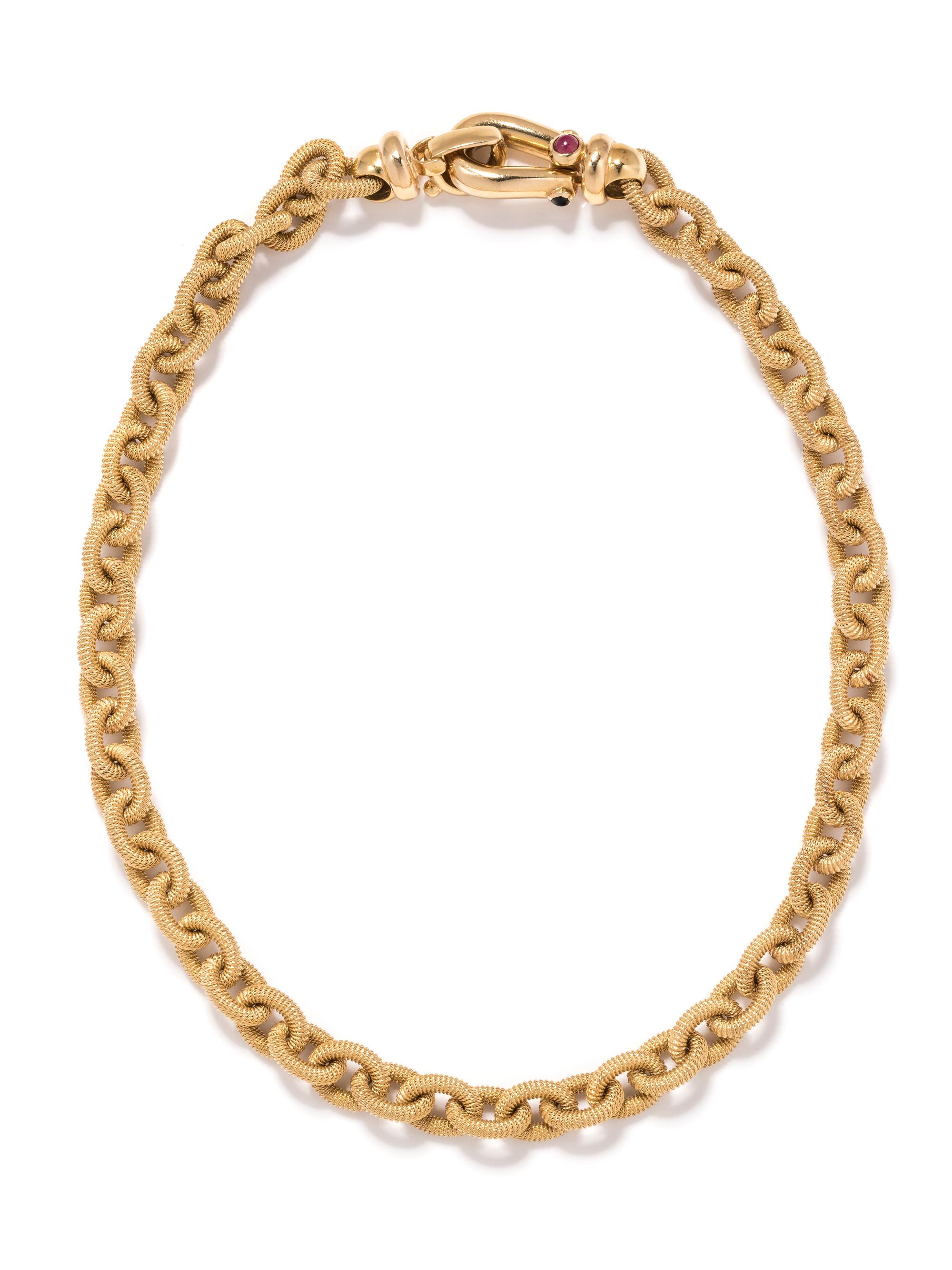 YELLOW GOLD NECKLACE