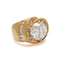DIAMOND RING