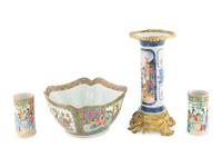 A Group of Chinese Export Porcelain Articles