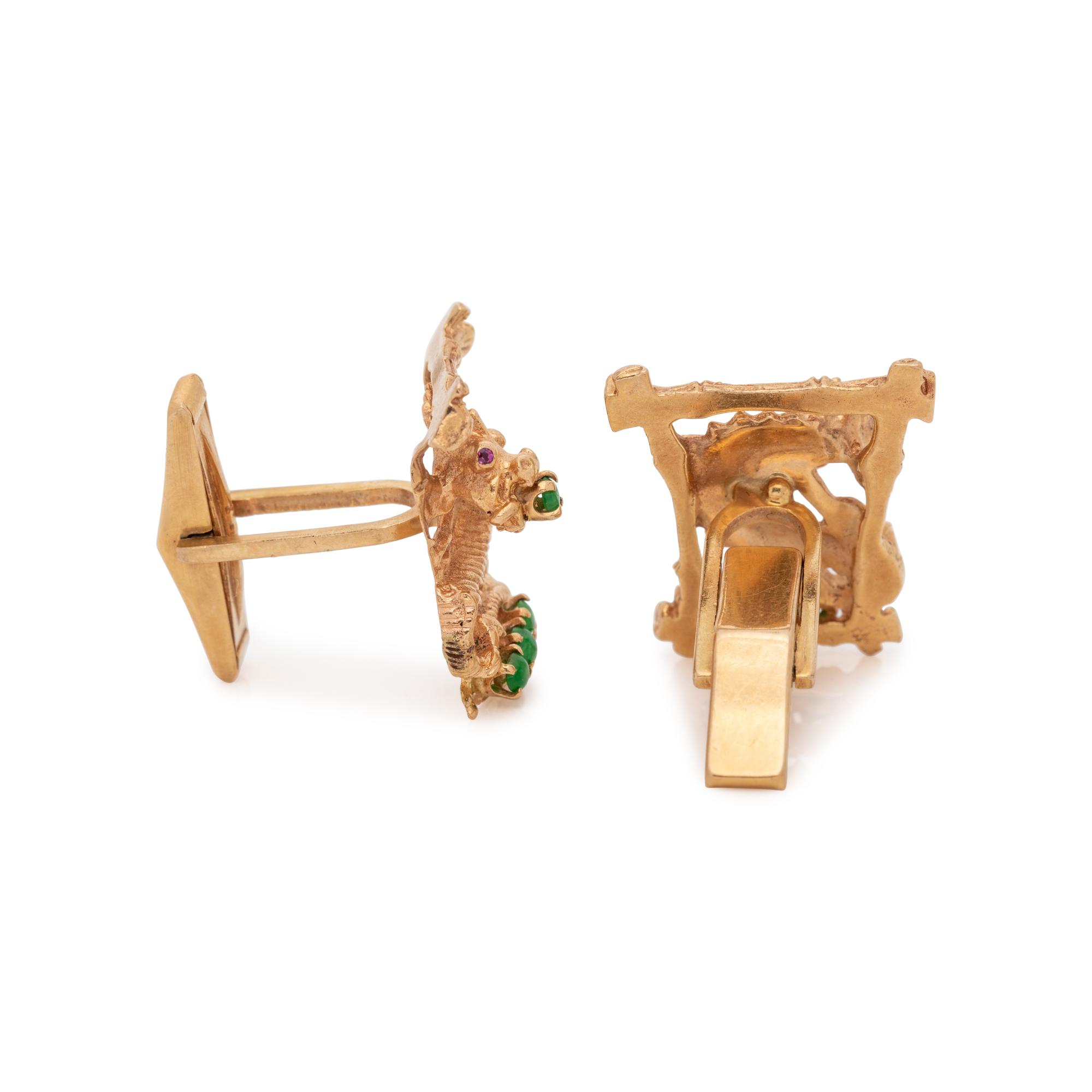 COLLECTION OF YELLOW GOLD CUFFLINKS