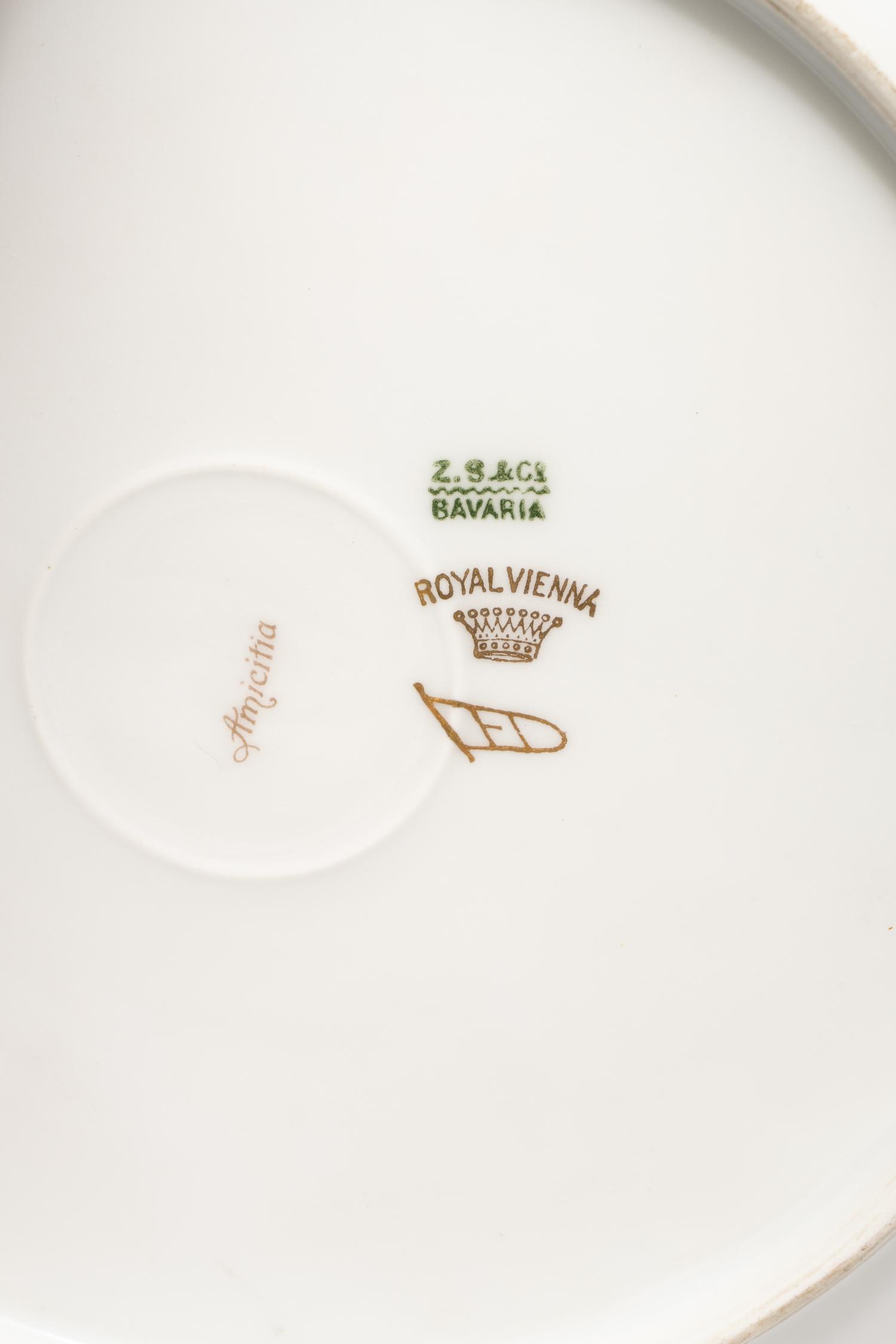 A Vienna Style Porcelain Cabinet Plate
