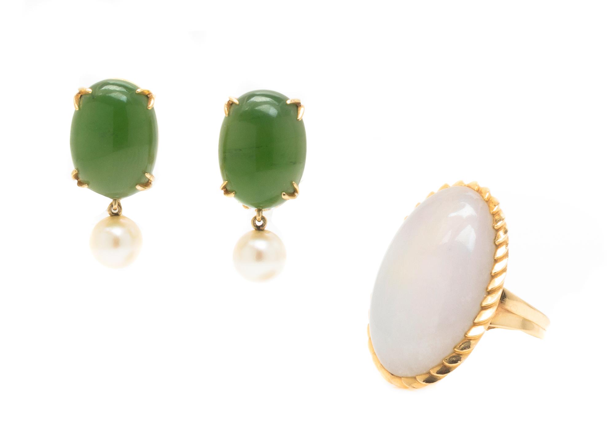 A Collection of Yellow Gold and Jade Jewelry, 18.40 dwts.