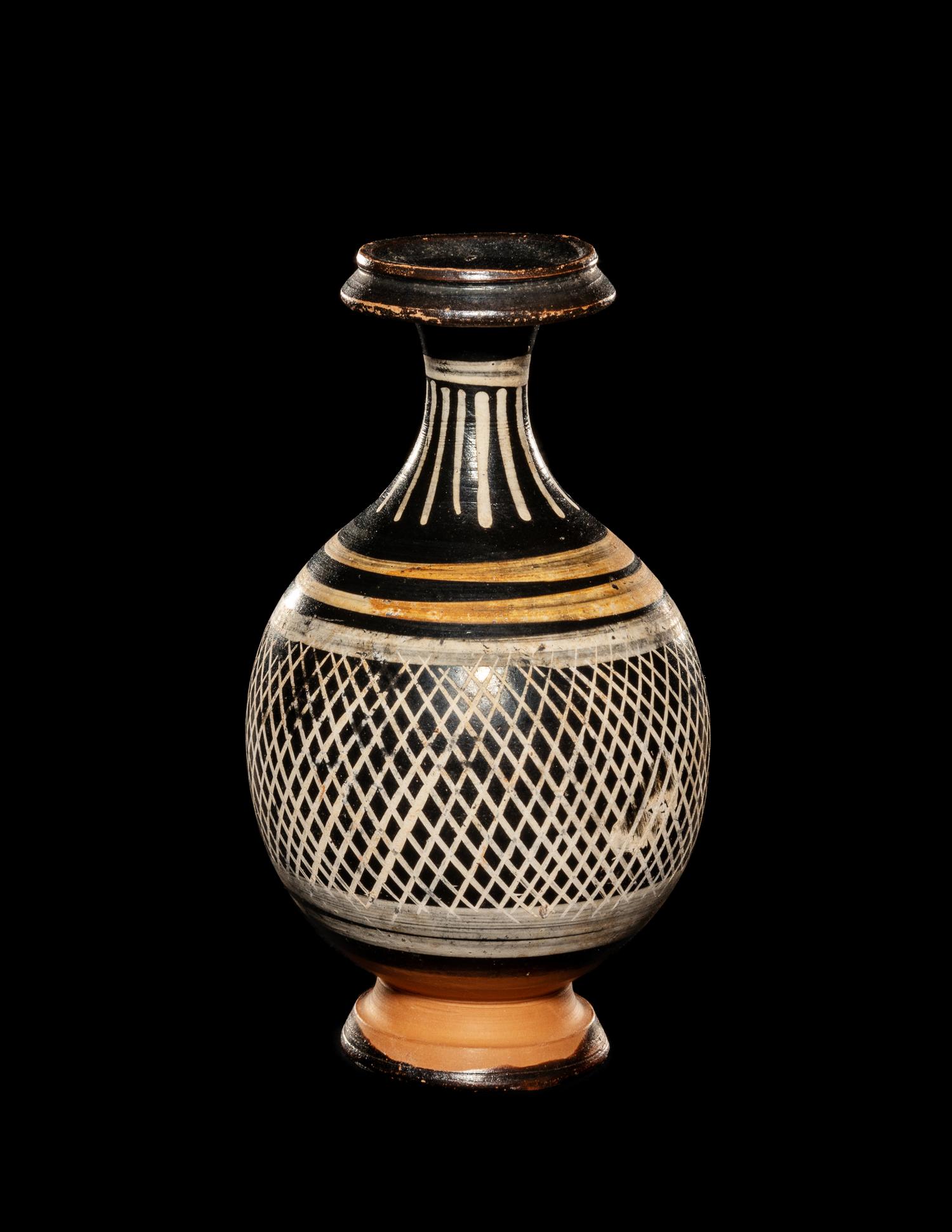 An Apulian Gnathian-Ware Lattice Pattern Bottle