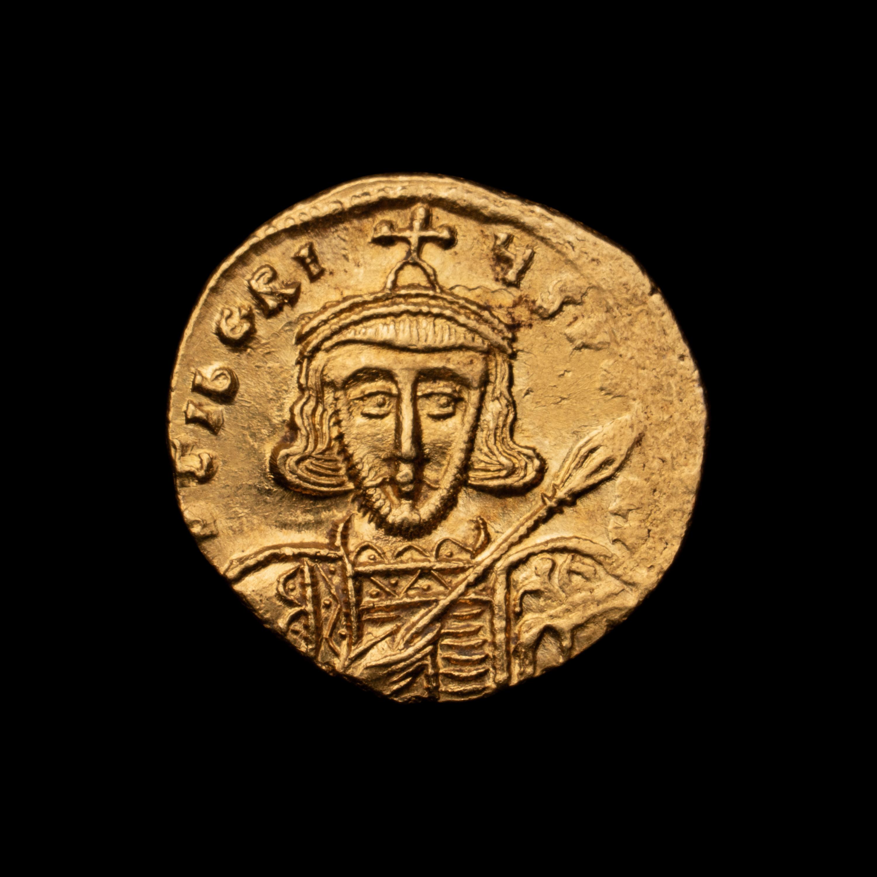 [ANCIENT] BYZANTINE EMPIRE. Tiberius III (698-705 AD). Av Solidus (4.4 g).