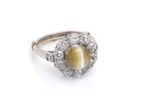 CAT'S EYE CHRYSOBERYL AND DIAMOND RING